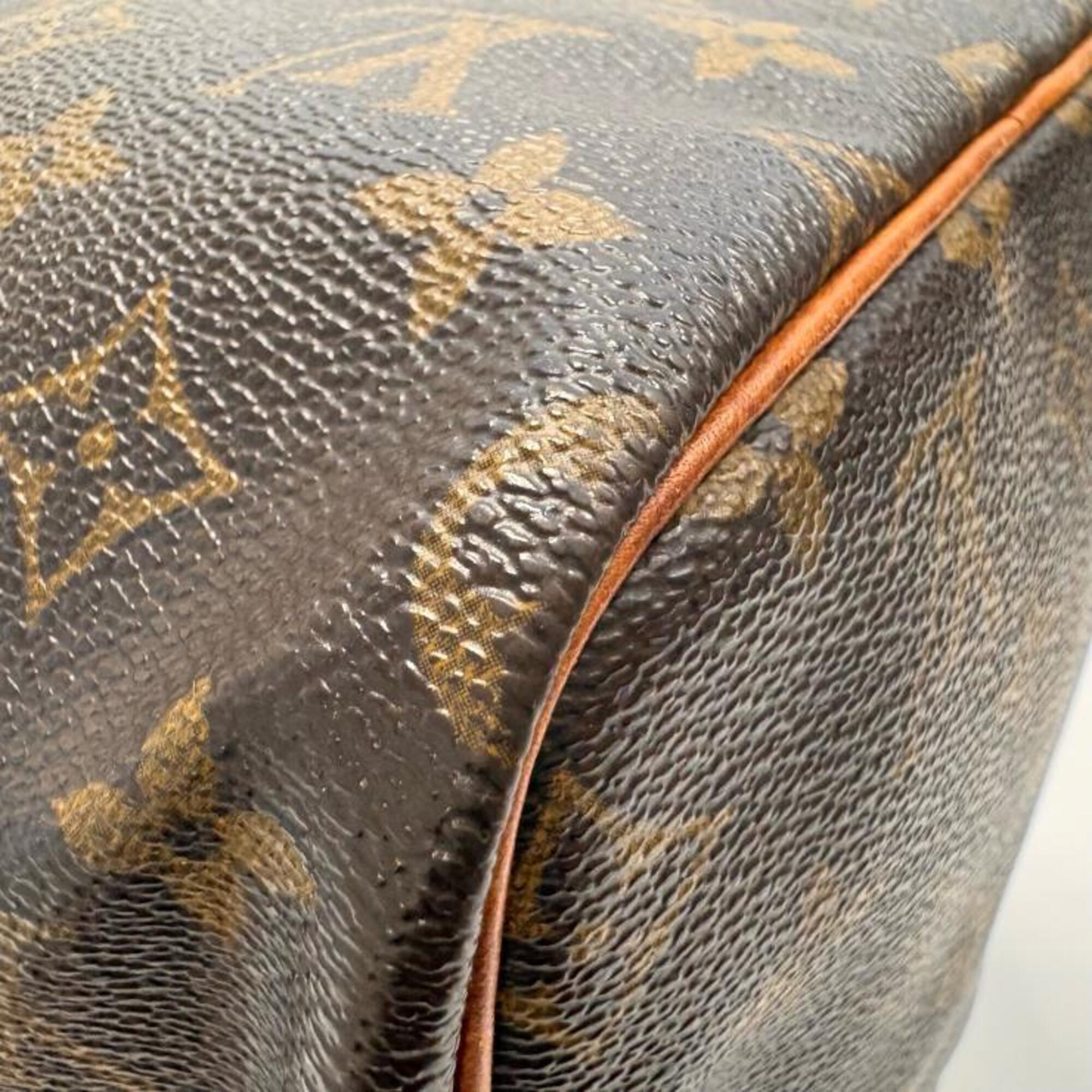 Louis Vuitton Beige Brown Monogram Handbag (Pre-Owned)