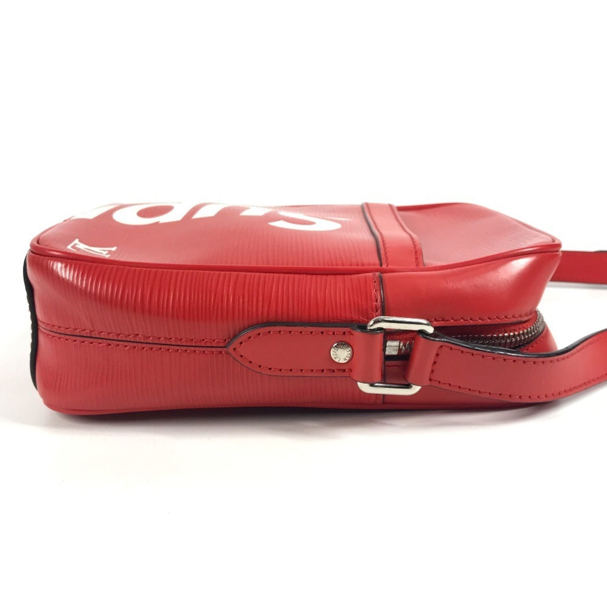Louis Vuitton Epi Red Color White Epi Leather Pochette Shoulder Bag (Pre-Owned)