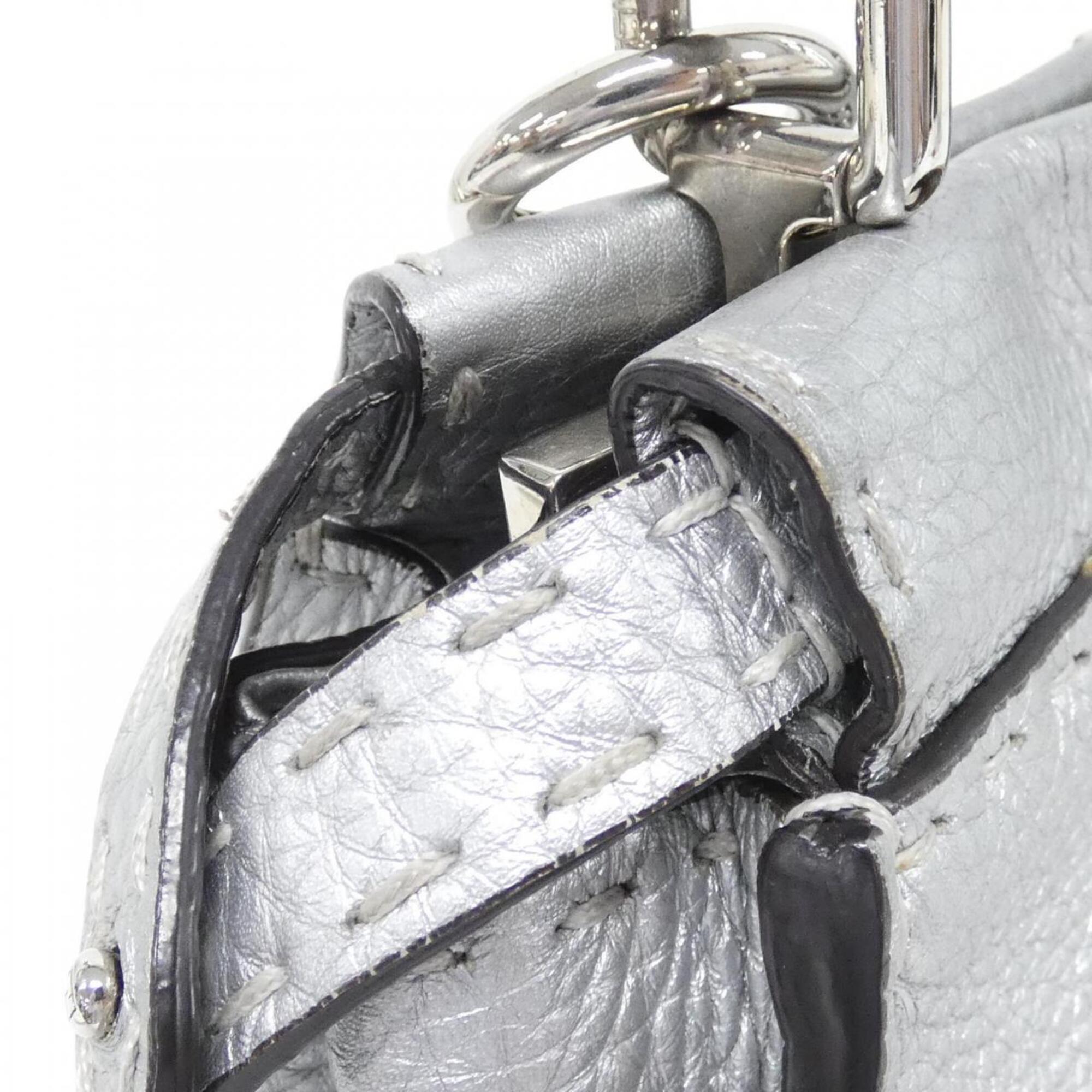 Fendi Silver Leather Handbag (Pre-Owned)