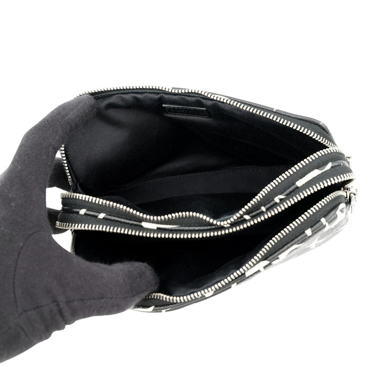 Miu Miu Black White Leather Handbag Shoulder Bag (Pre-Owned)