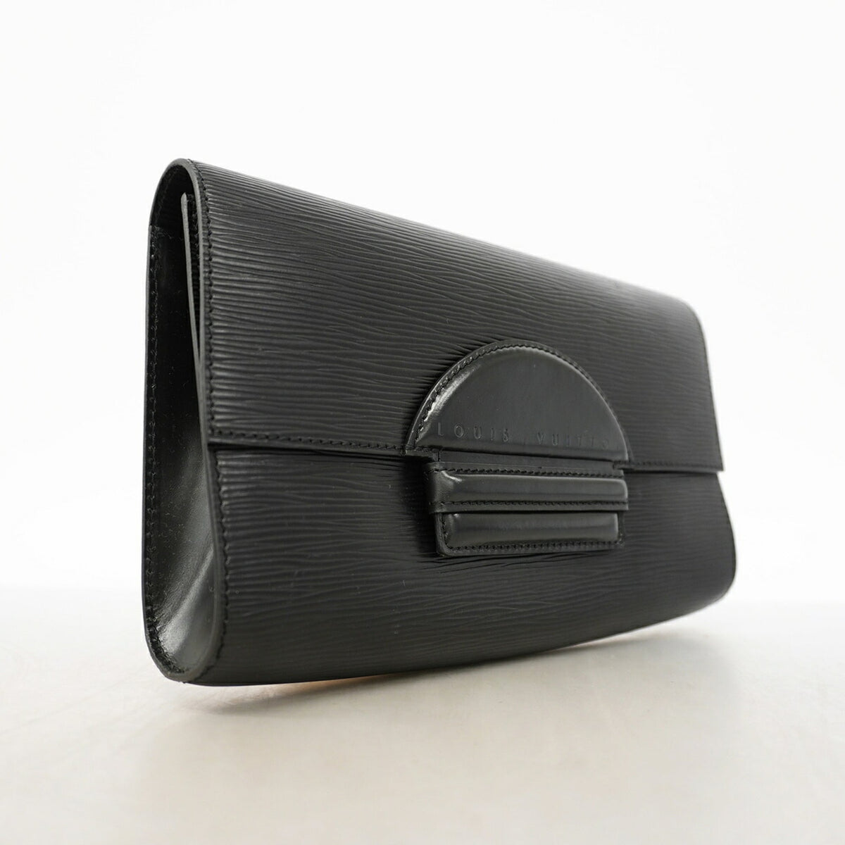 Louis Vuitton Noir Clutch Bag (Pre-Owned)