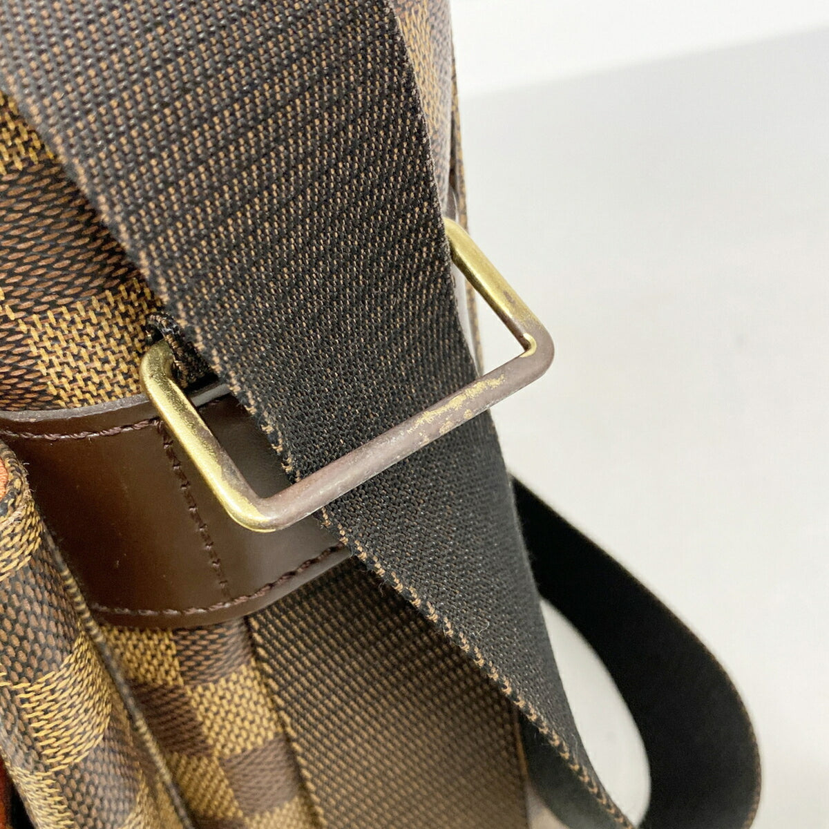 Louis Vuitton Ebene Handbag (Pre-Owned)