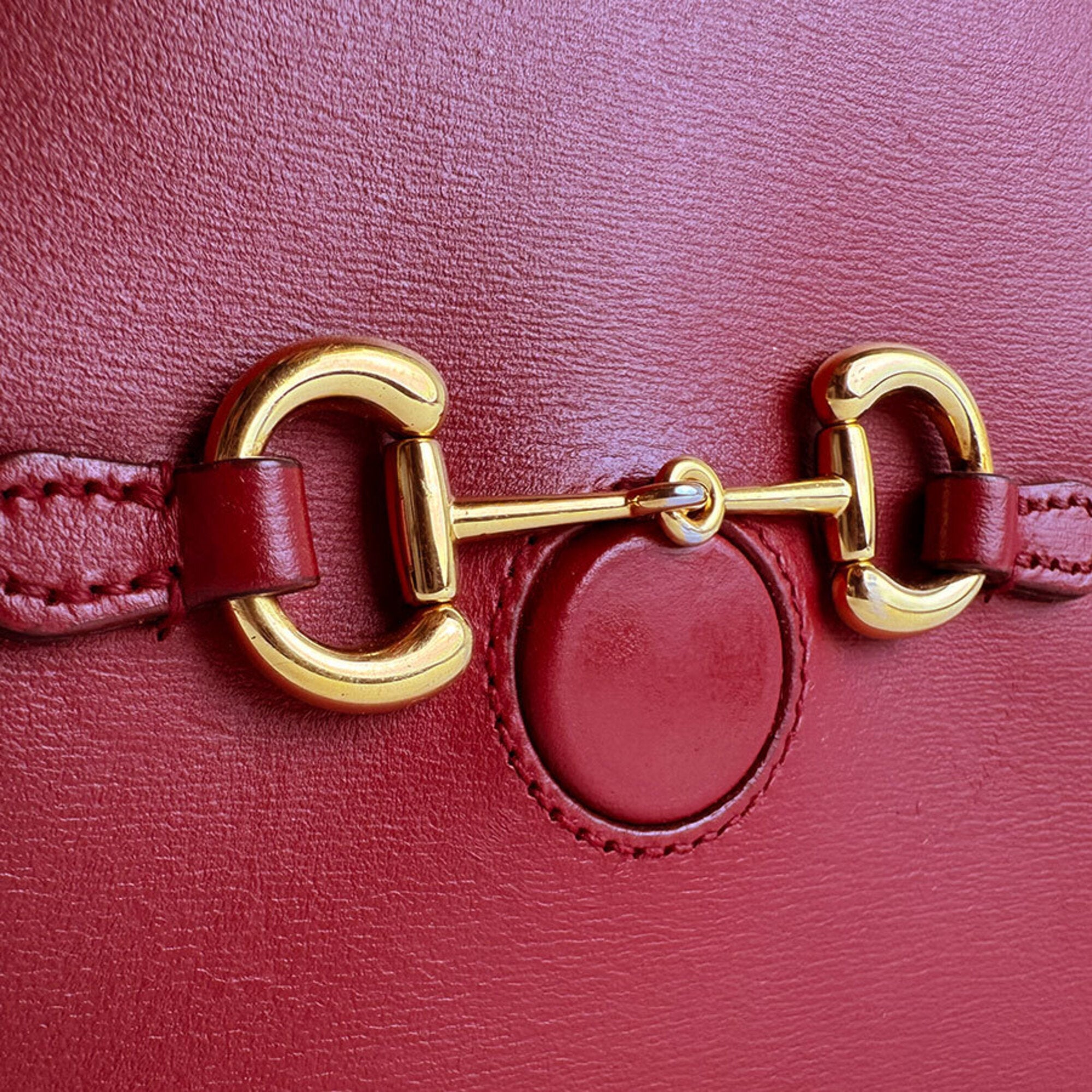 Gucci Red Color Leather Shoulder Bag (Pre-Owned)