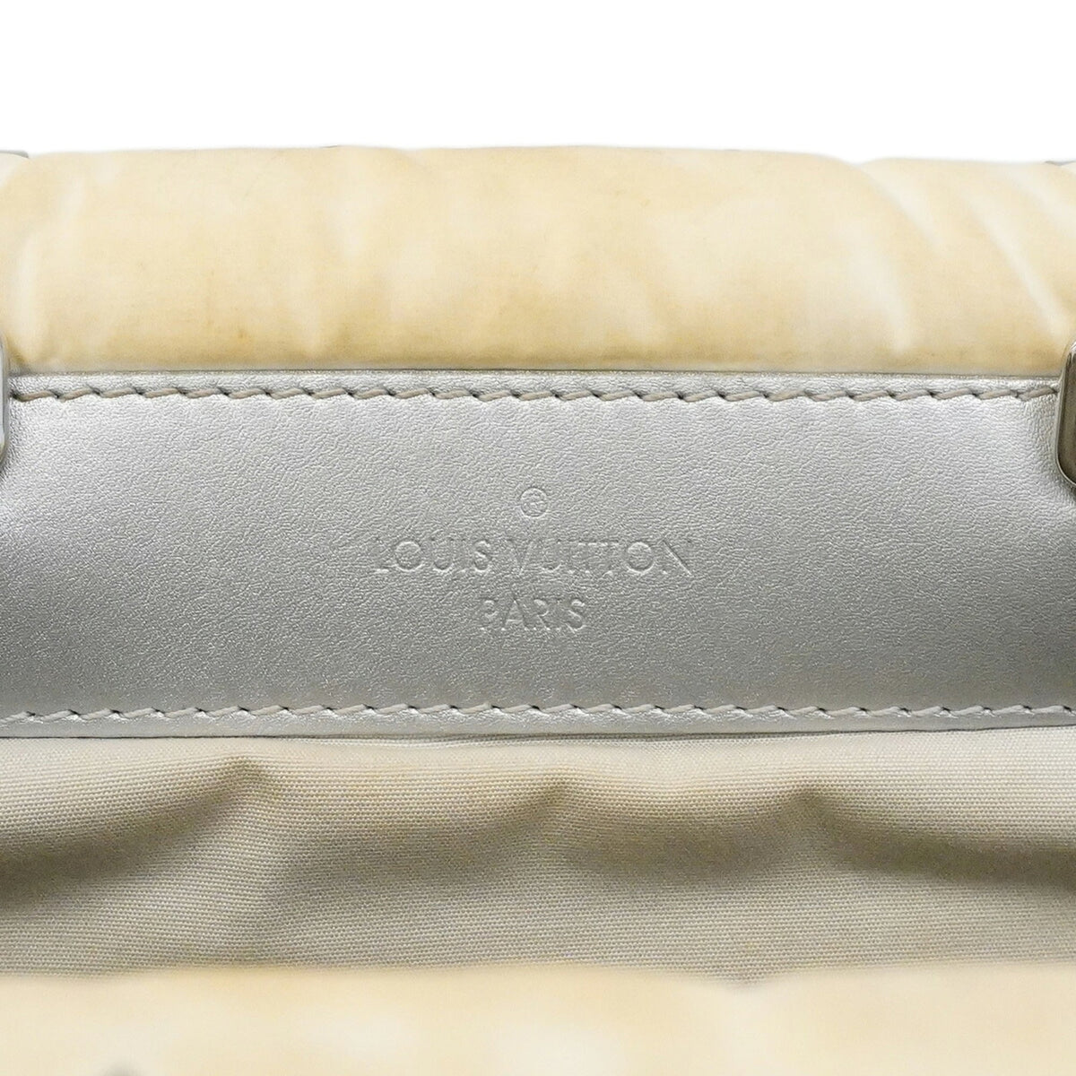Louis Vuitton Gray Tote Bag (Pre-Owned)