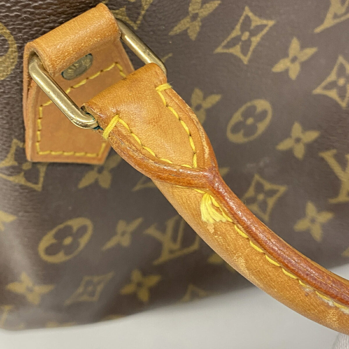 Louis Vuitton Brown Handbag (Pre-Owned)