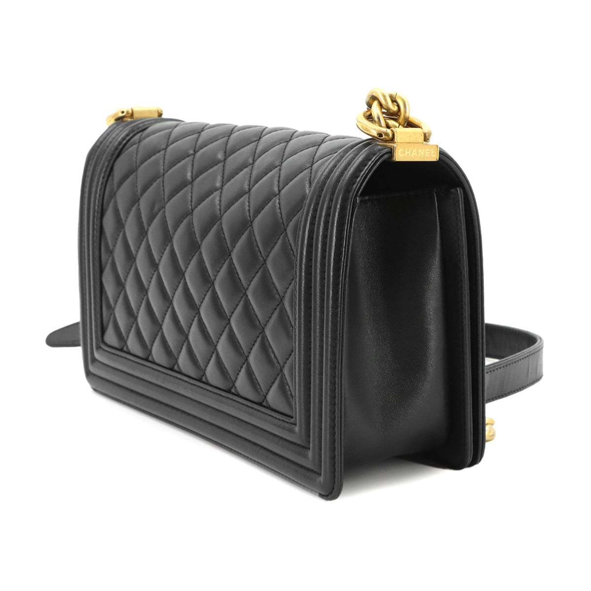Chanel Boy Chanel Black Leather Handbag Shoulder Bag (Pre-Owned)