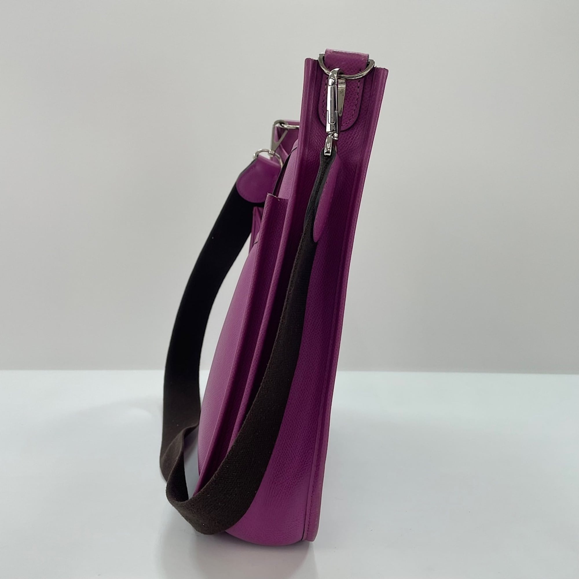 Hermes Evelyne Purple Shoulder Bag (Pre-Owned)
