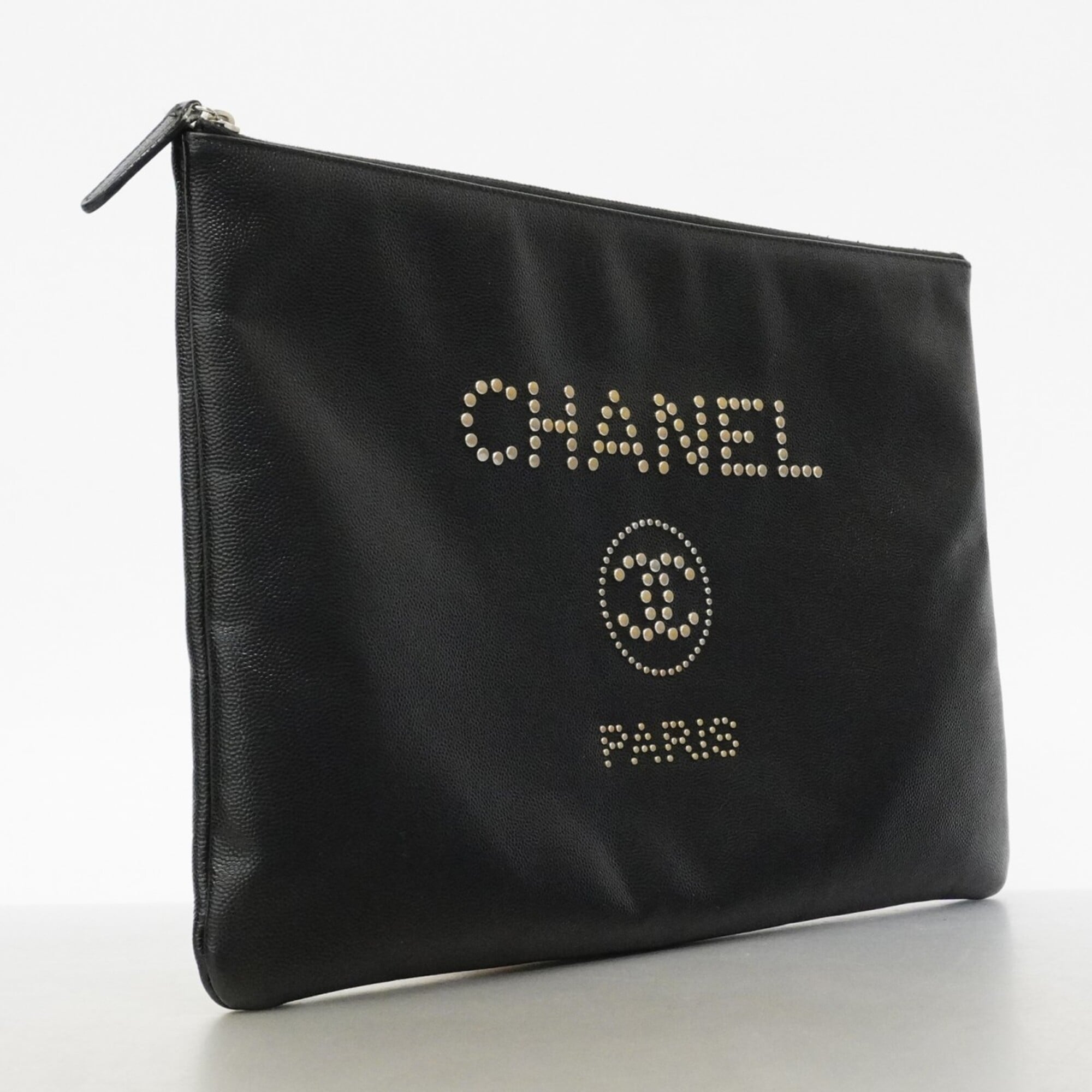 Chanel Black Clutch Bag (Pre-Owned)