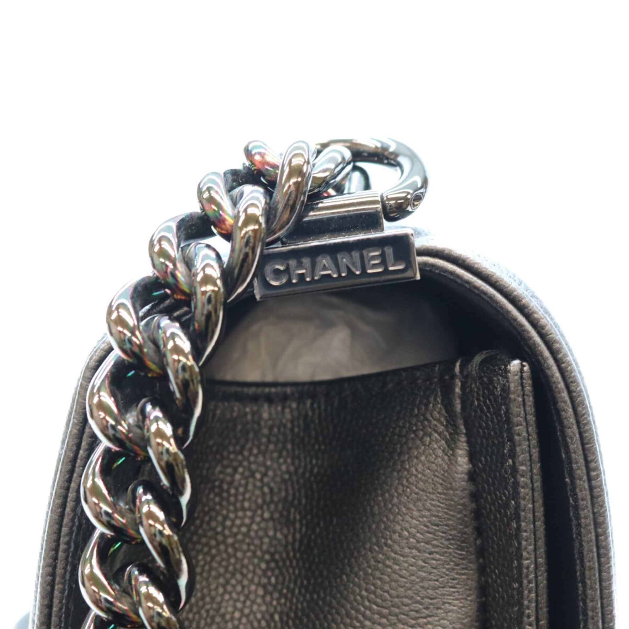 Chanel Black Grained Calfskin Shoulder Bag (Pre-Owned)