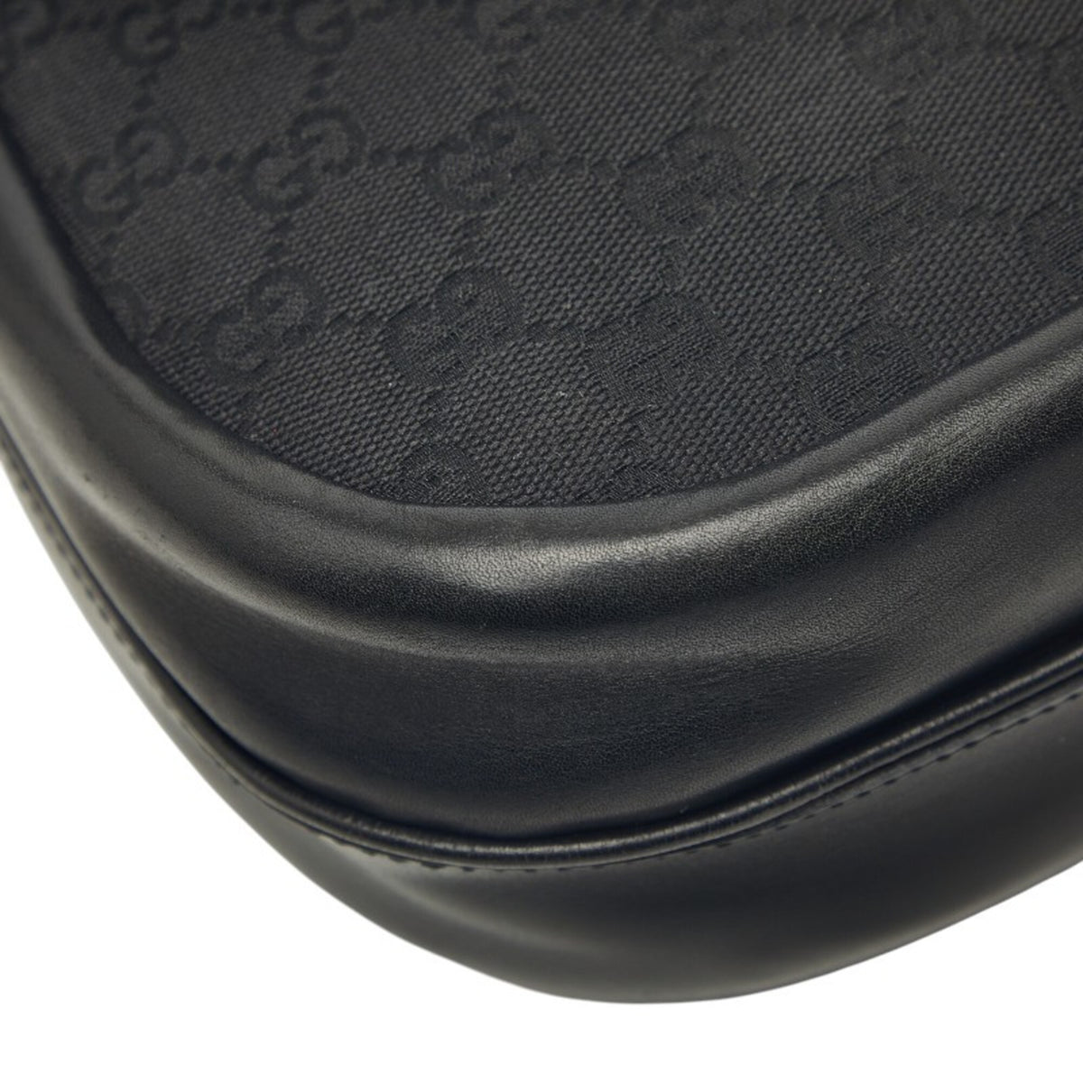 Gucci Black Canvas Leather Handbag (Pre-Owned)