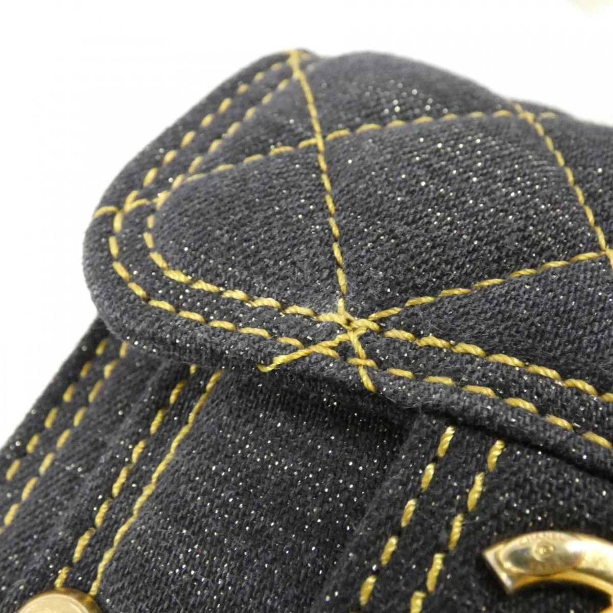 Chanel Black Denim Handbag Shoulder Bag (Pre-Owned)
