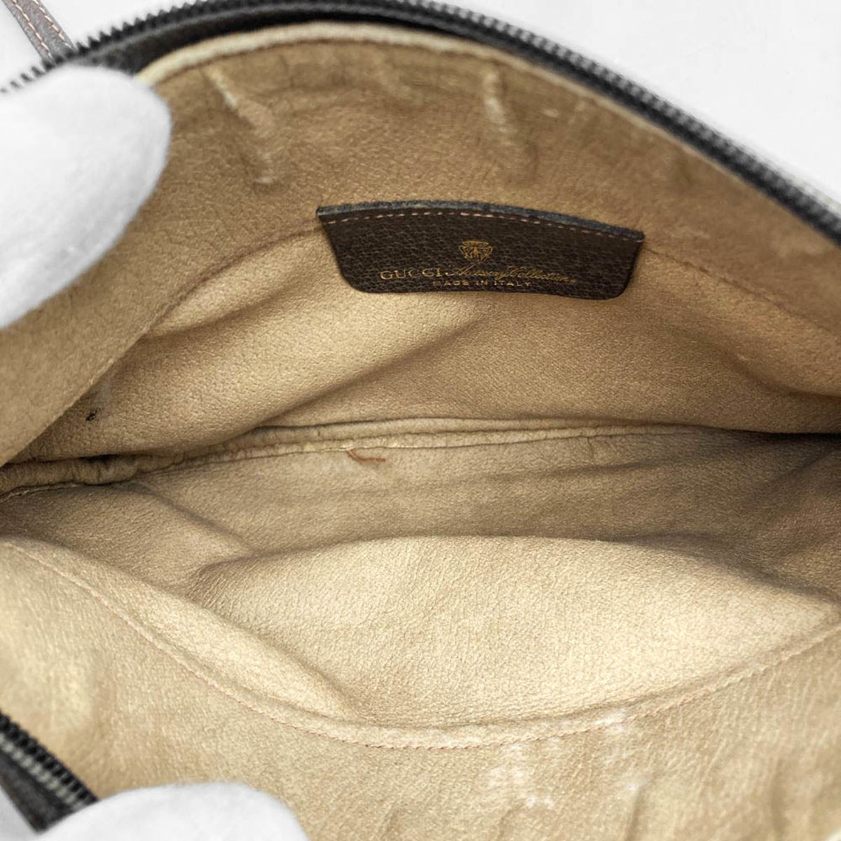Gucci Brown Gg Supreme Shoulder Bag (Pre-Owned)