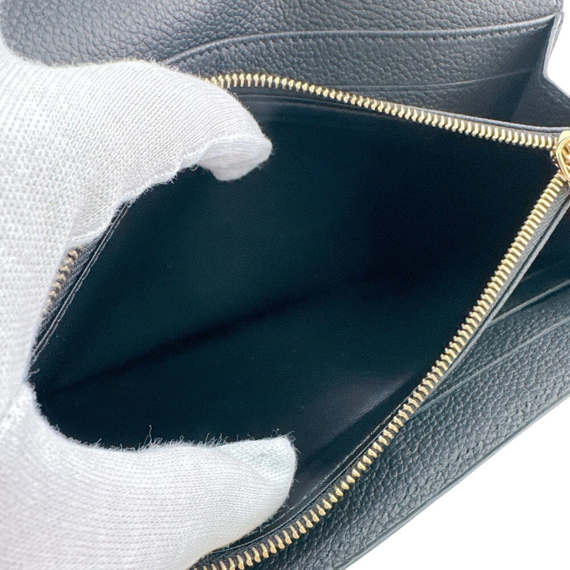Louis Vuitton Black Leather Long Wallet (Bi-Fold) (Pre-Owned)