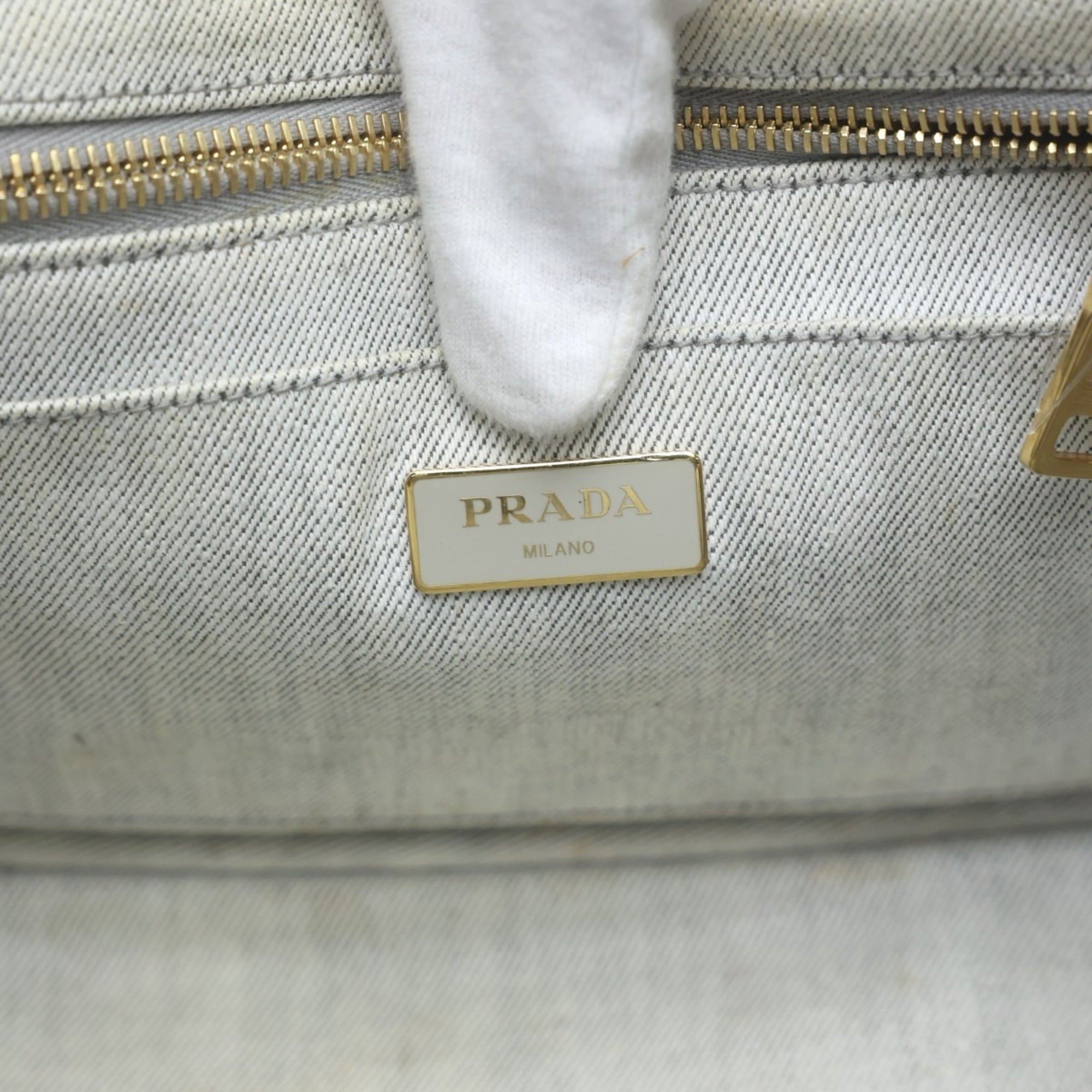 Prada White Canvas Tote Bag (Pre-Owned)