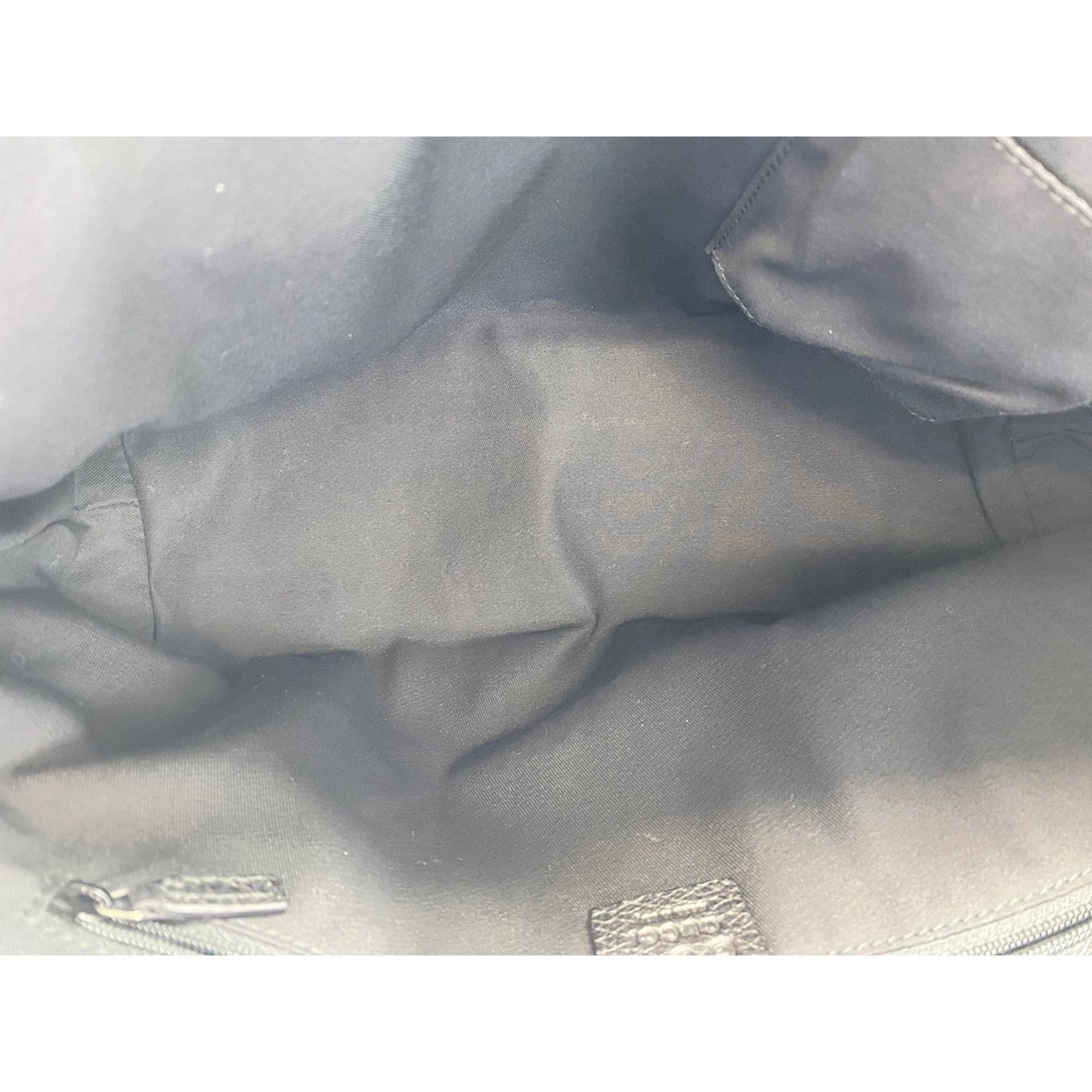 Gucci Black Nylon Tote Bag (Pre-Owned)