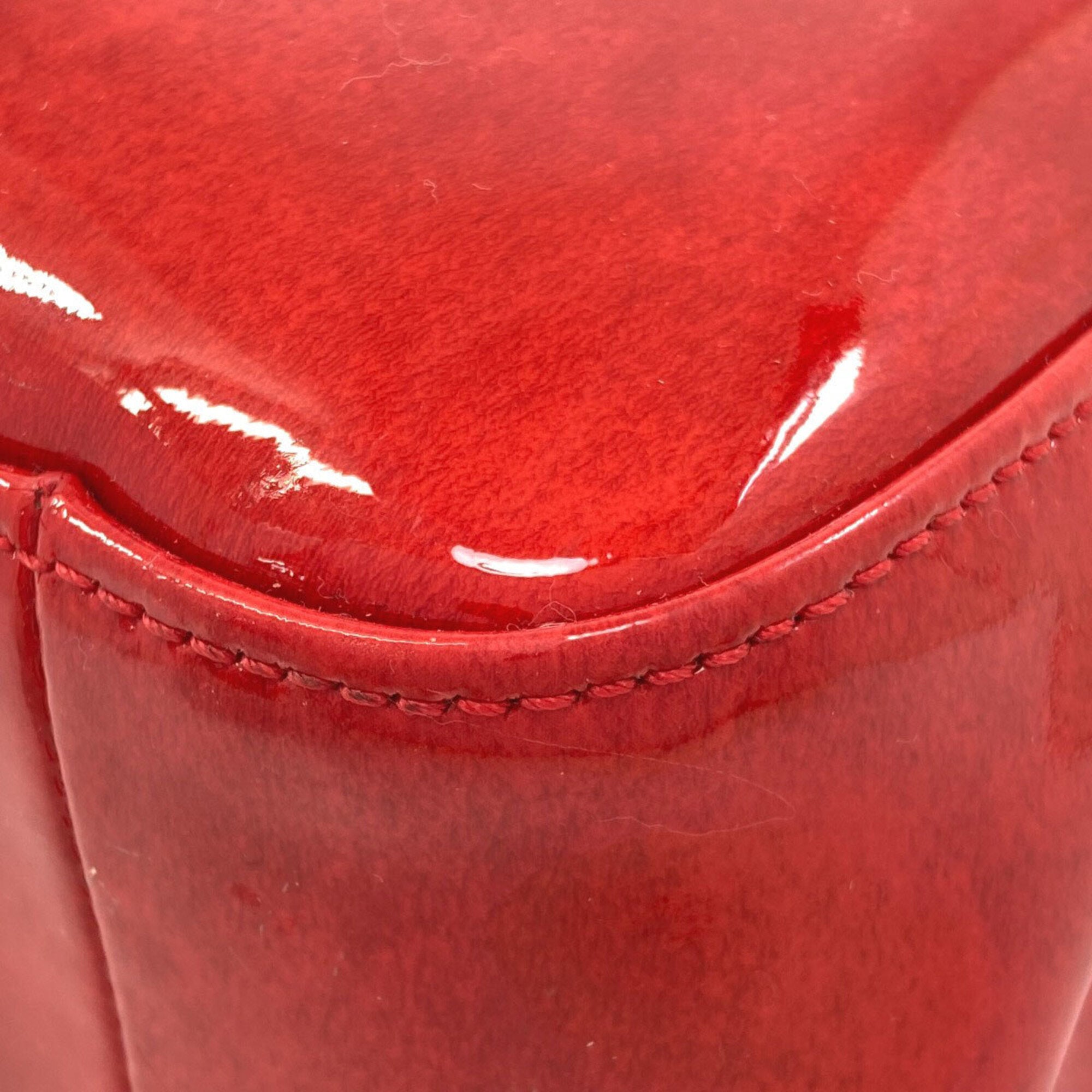 Longchamp Red Color Leather Handbag (Pre-Owned)