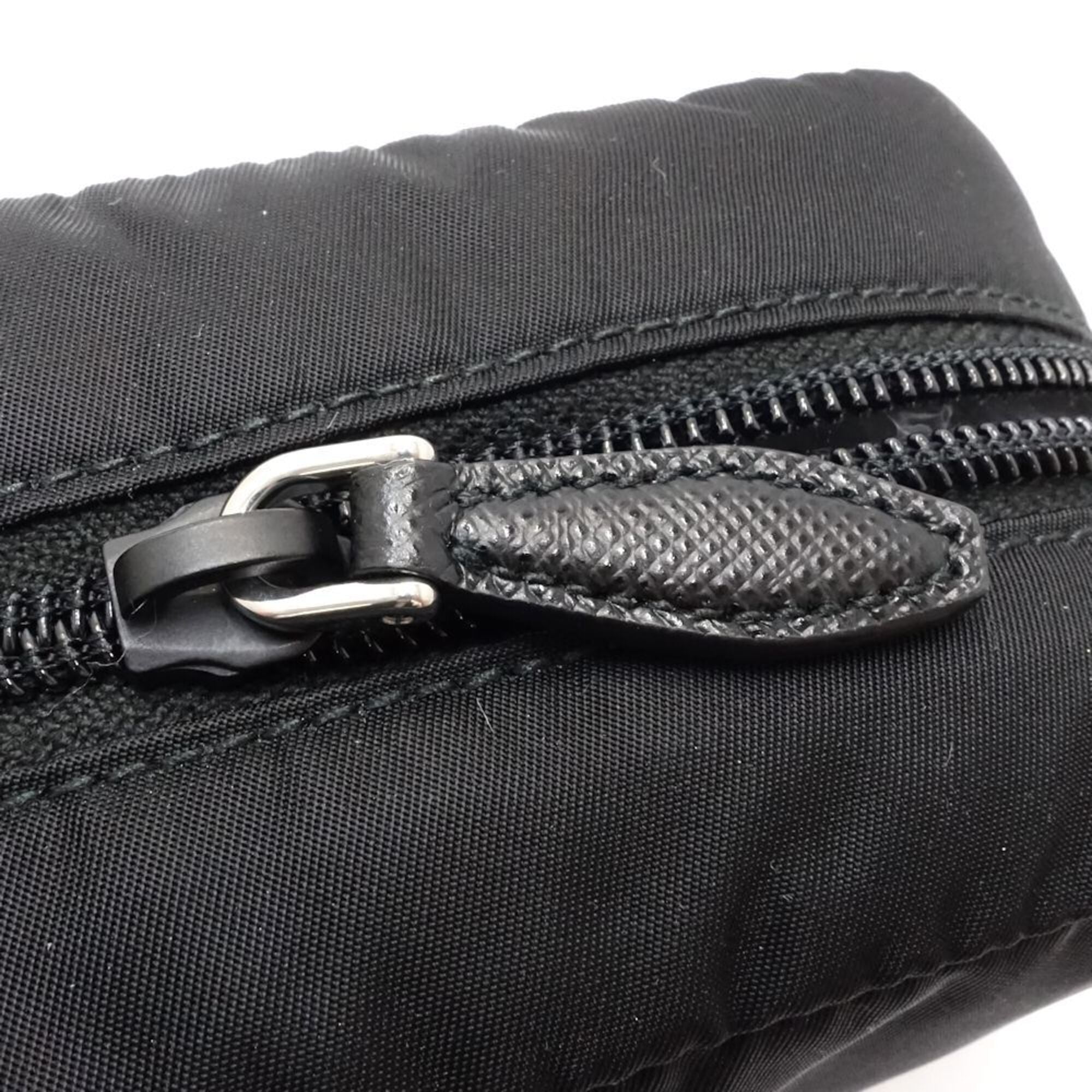 Prada Black Nylon Pouch (Pre-Owned)