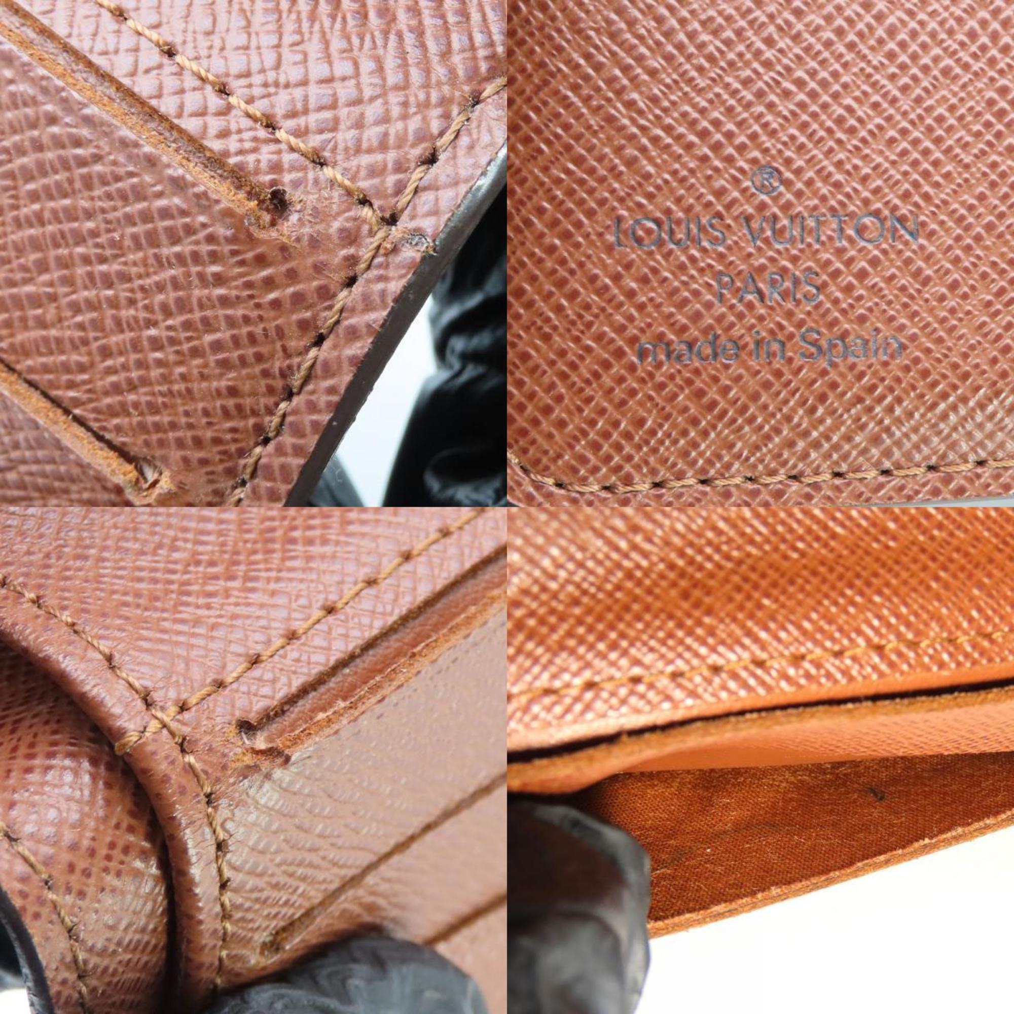 Louis Vuitton Brown Monogram Wallet (Bi-Fold) (Pre-Owned)