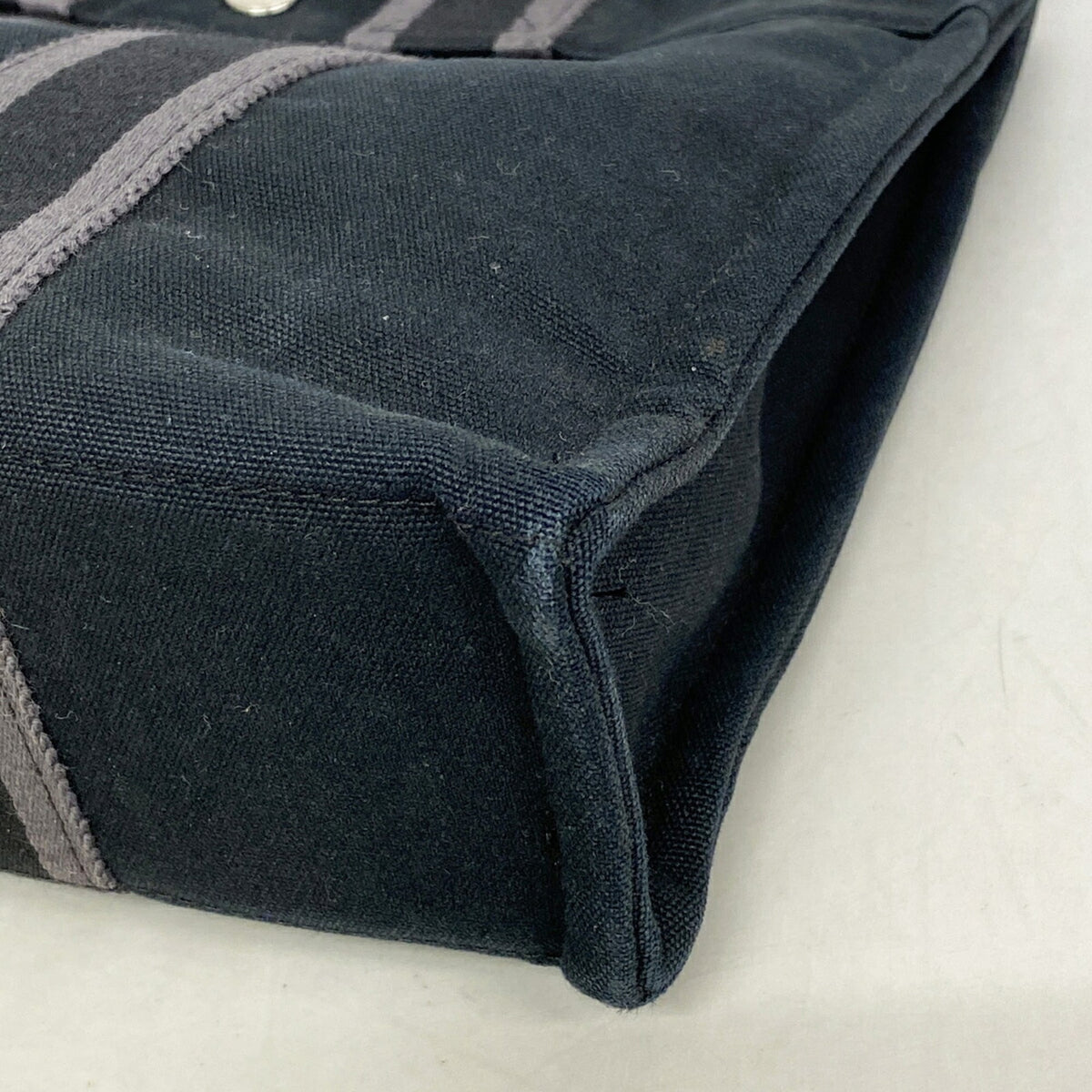 Hermes Black Canvas Handbag (Pre-Owned)