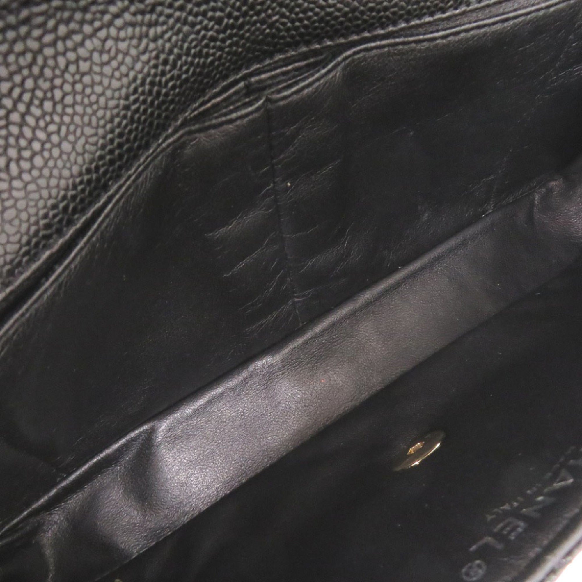 Chanel Black Grained Calfskin Shoulder Bag (Pre-Owned)