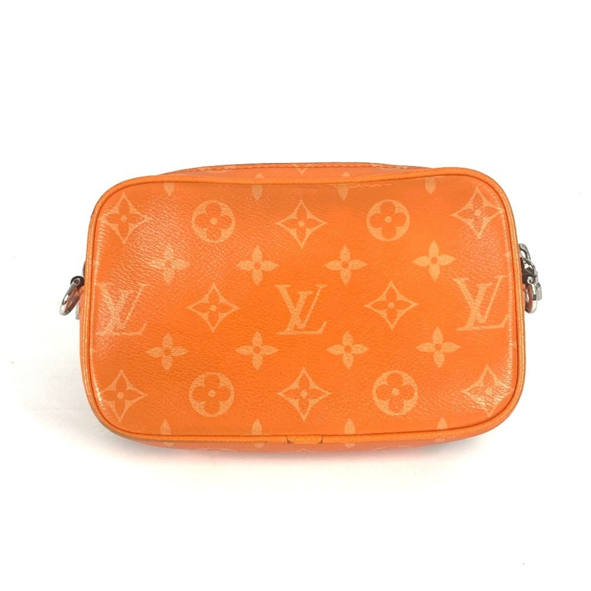 Louis Vuitton Orange Monogram Taiga Leather Pochette Shoulder Bag (Pre-Owned)