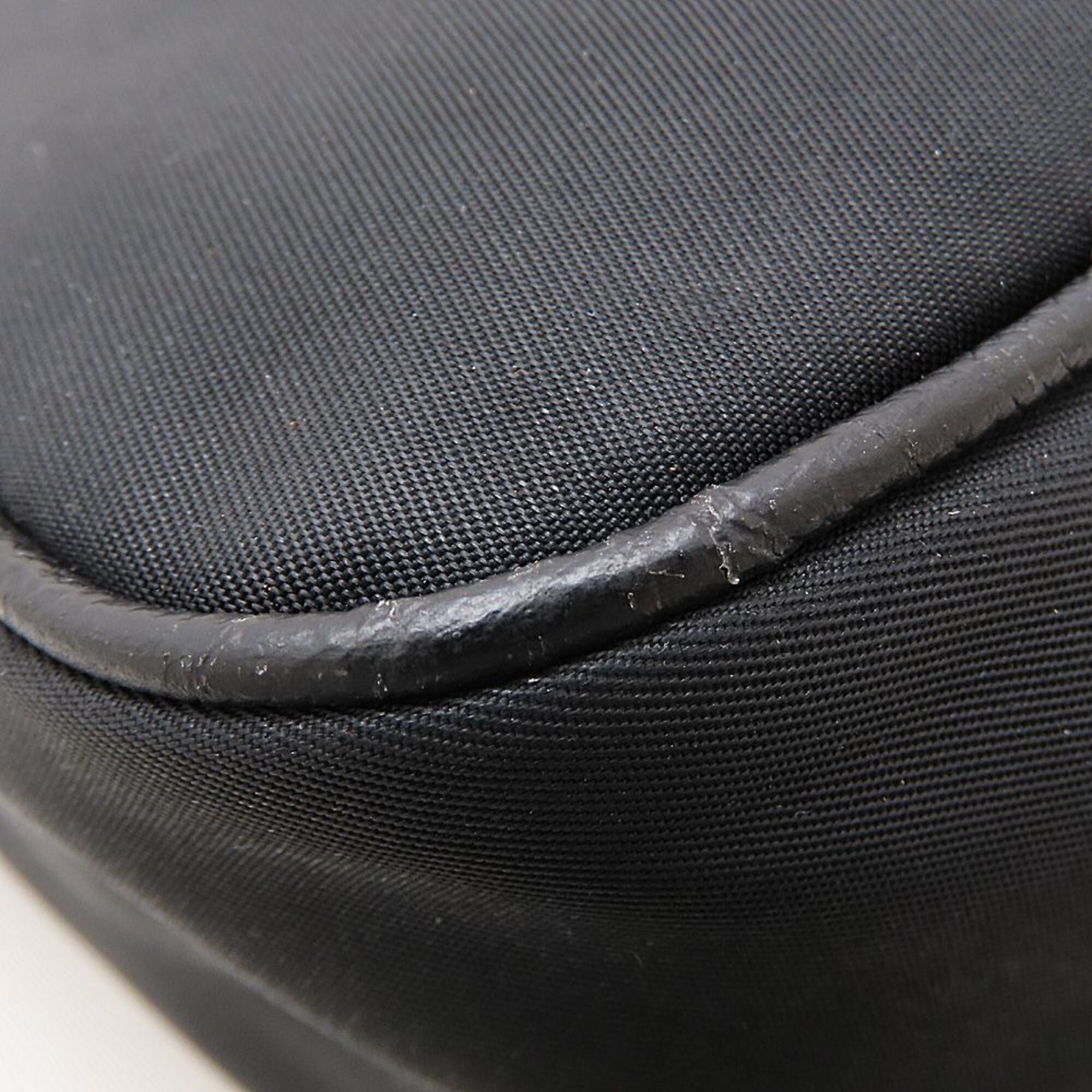 Prada Black Nero Nylon Shoulder Bag (Pre-Owned)