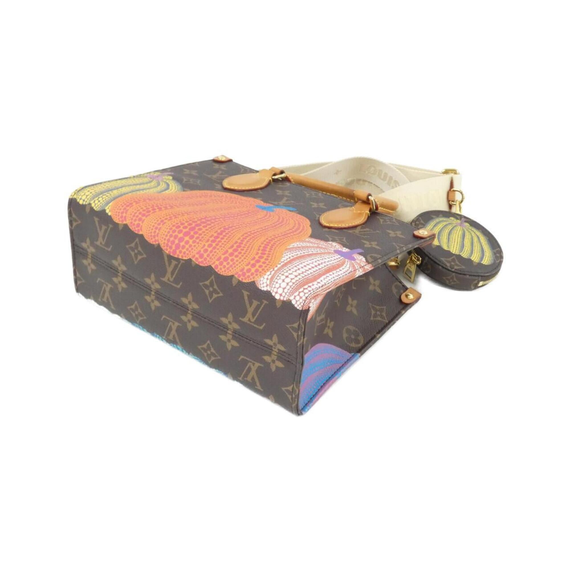 Louis Vuitton Marron Coated Canvas Handbag Pouch (Pre-Owned)