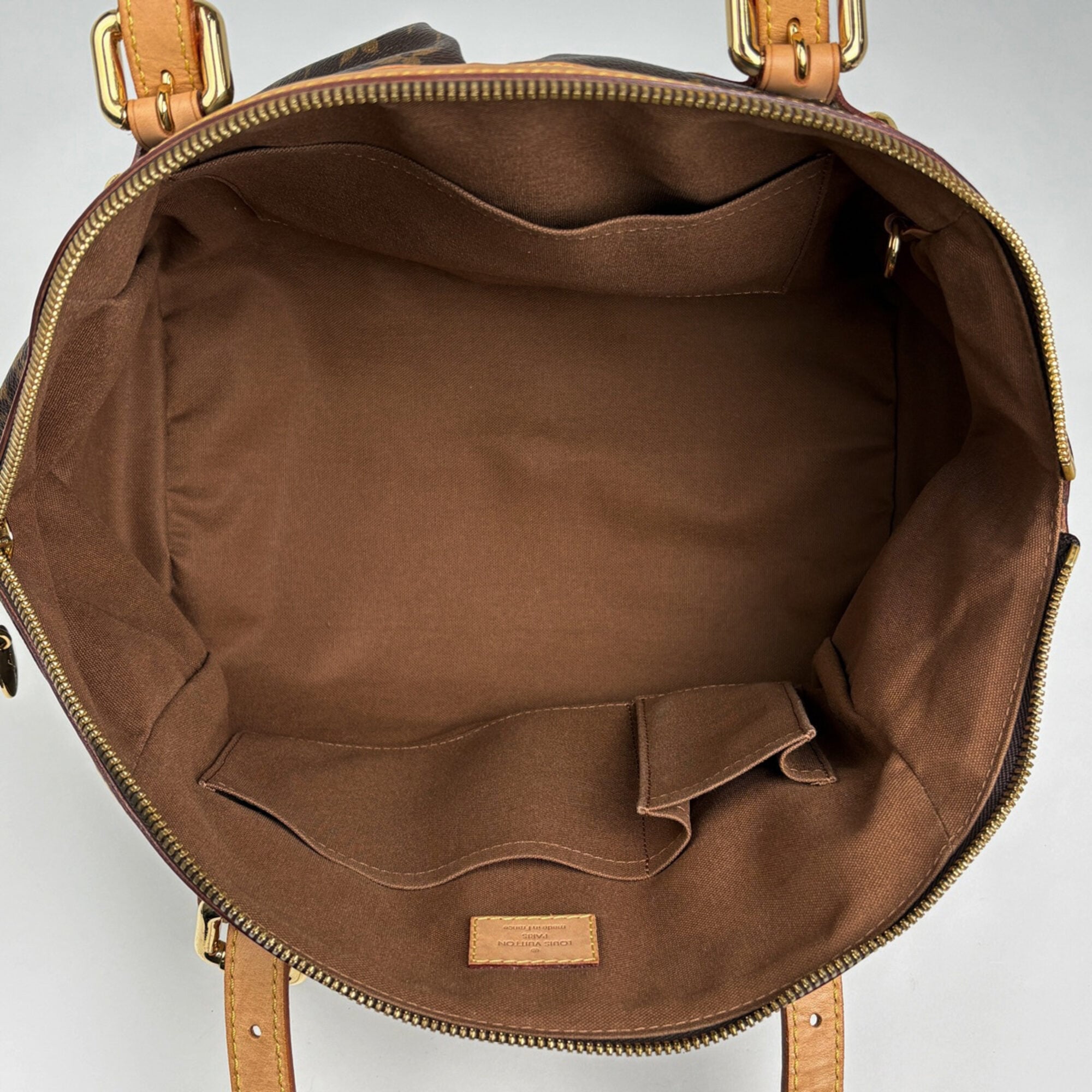 Louis Vuitton Brown Monogram Handbag (Pre-Owned)