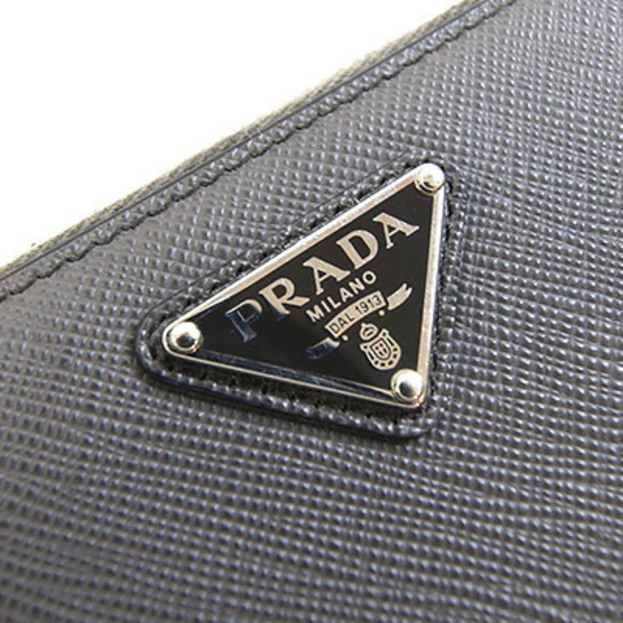 Prada Gray Leather Coin Purse/Coin Case (Pre-Owned)