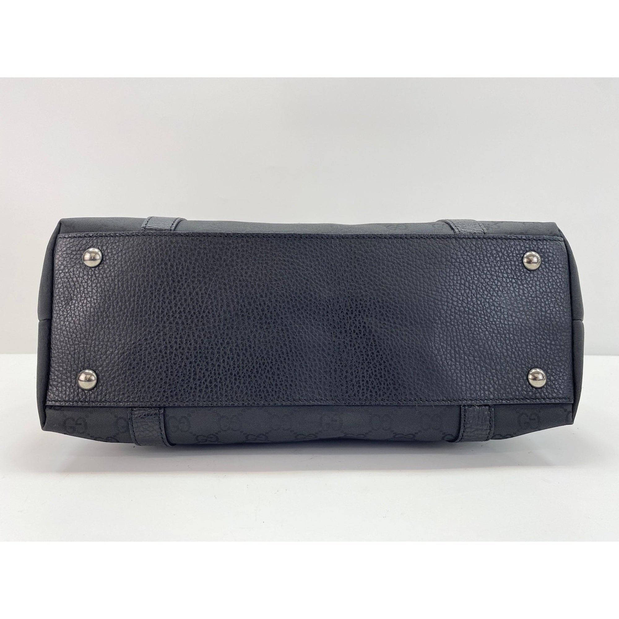 Gucci Black Nylon Tote Bag (Pre-Owned)