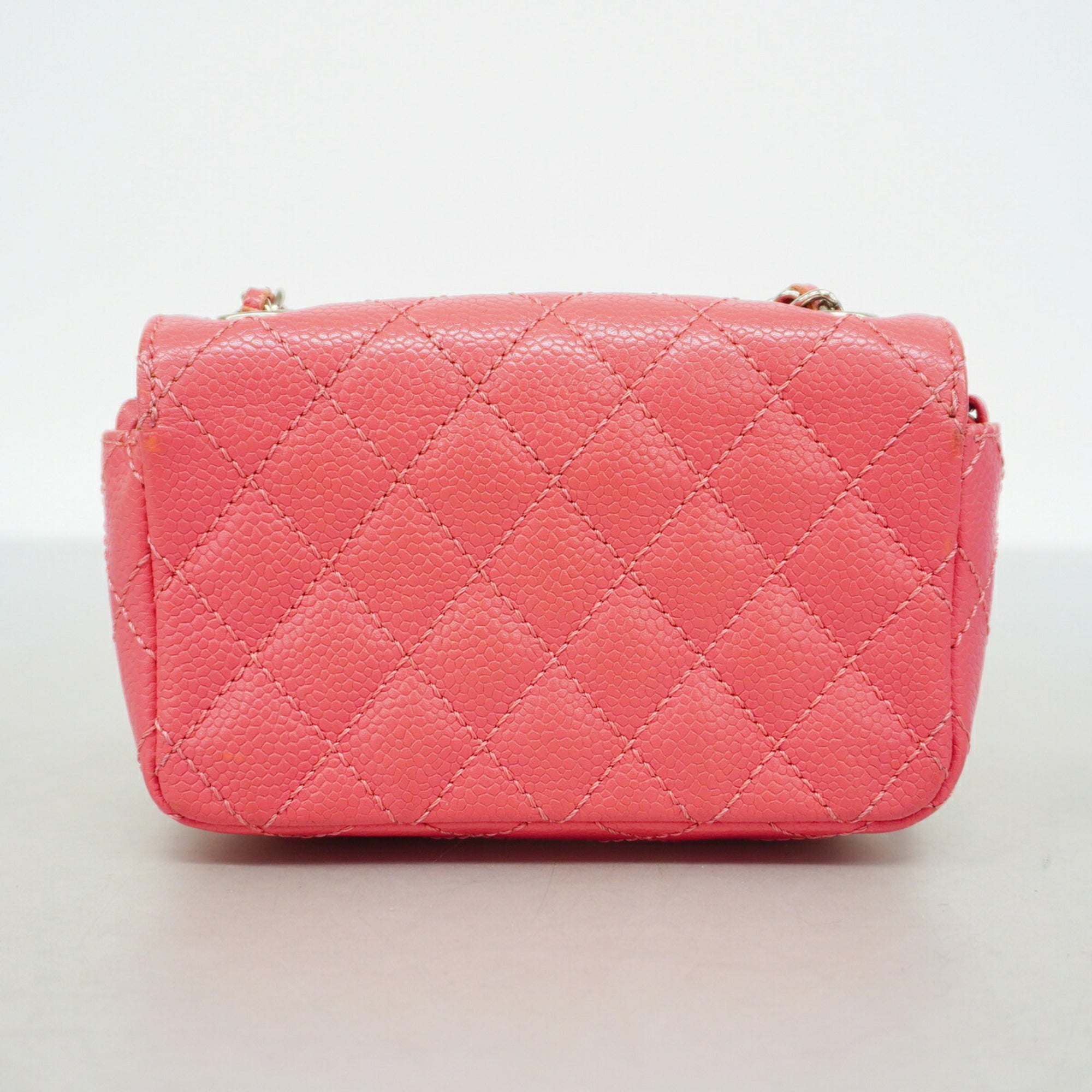 Chanel Pink Grained Calfskin Shoulder Bag (Pre-Owned)