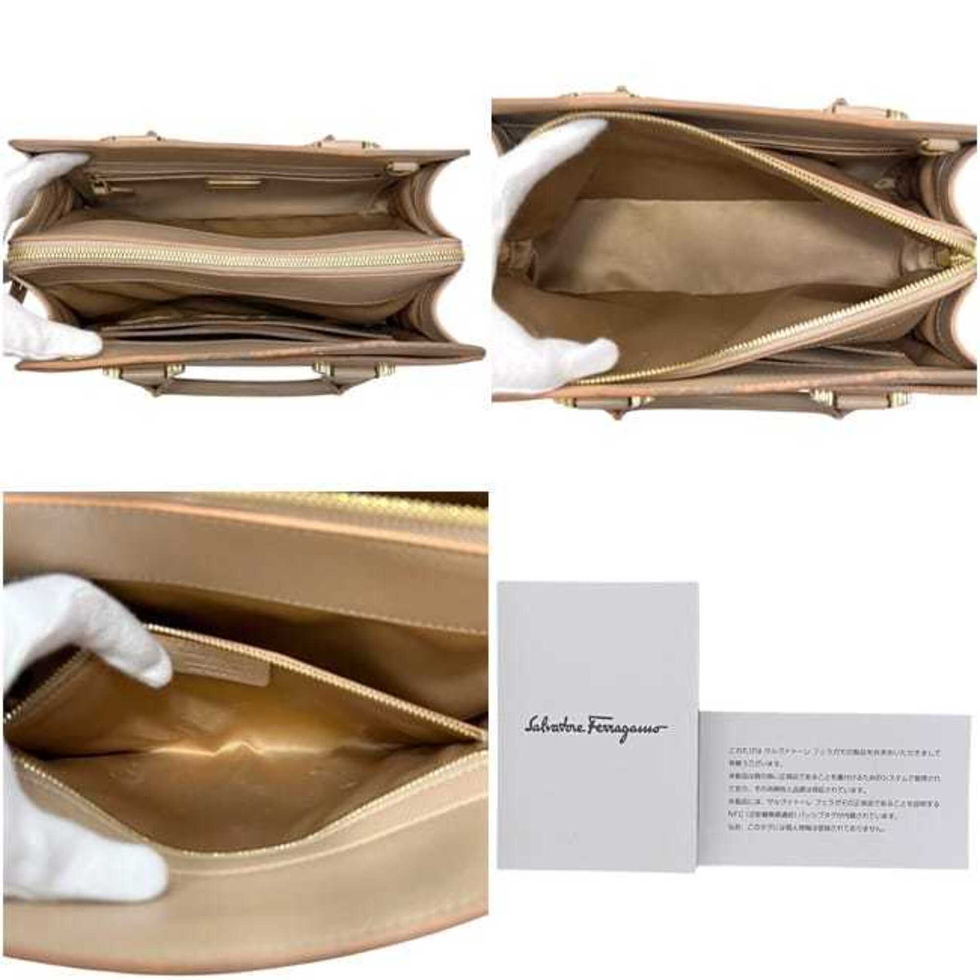 Salvatore Ferragamo Beige Leather Handbag Shoulder Bag (Pre-Owned)