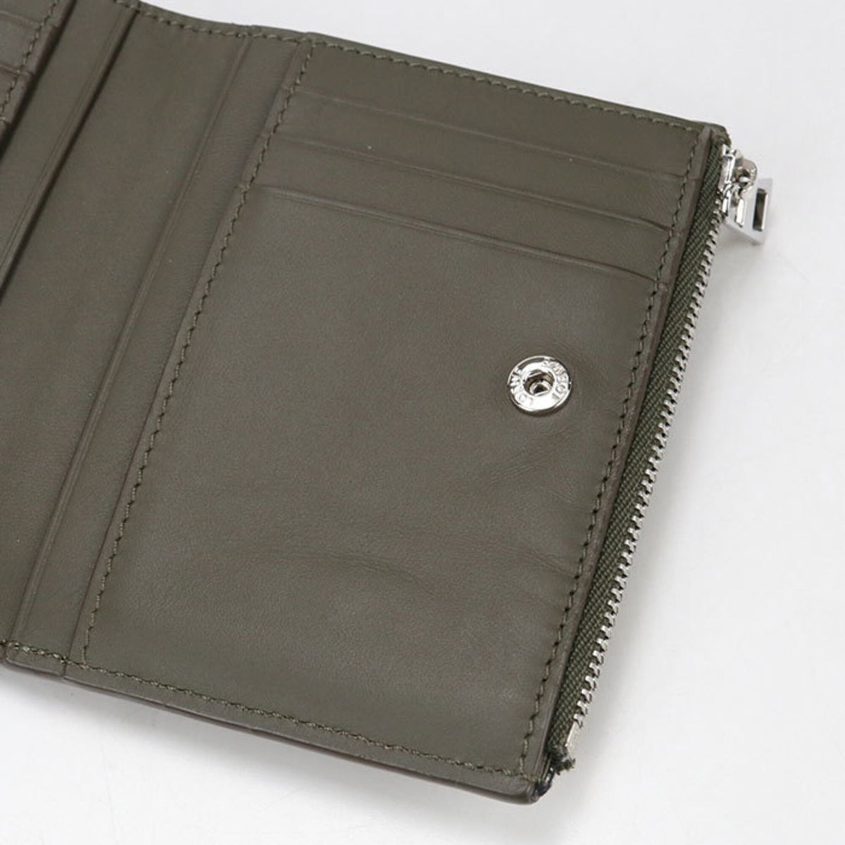 Loewe Khaki Leather Wallet (Bi-Fold) (Pre-Owned)