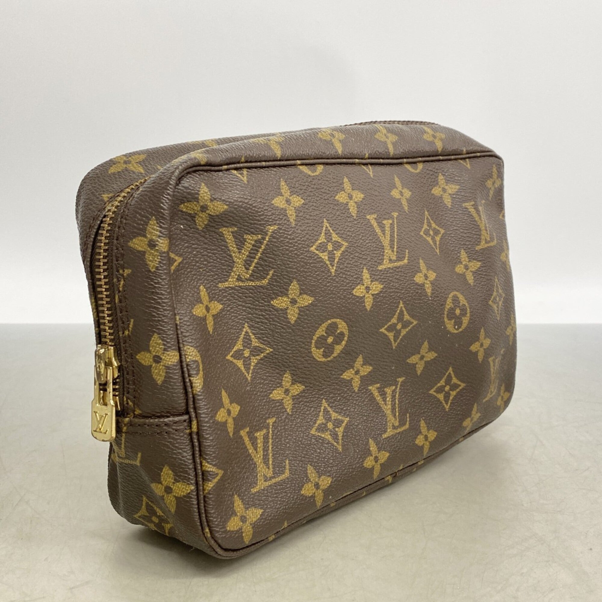 Louis Vuitton Brown Pouch (Pre-Owned)