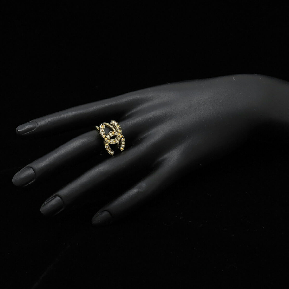 Chanel Gold Plating Rhinestone Band Ring (Pre-Owned)