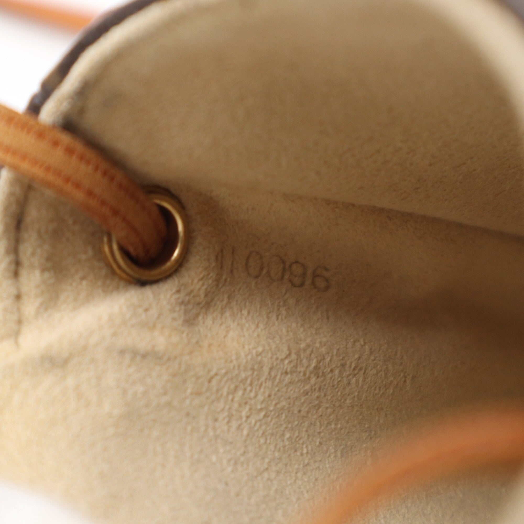 Louis Vuitton Beige Brown Coated Canvas Leather Pochette Shoulder Bag (Pre-Owned)