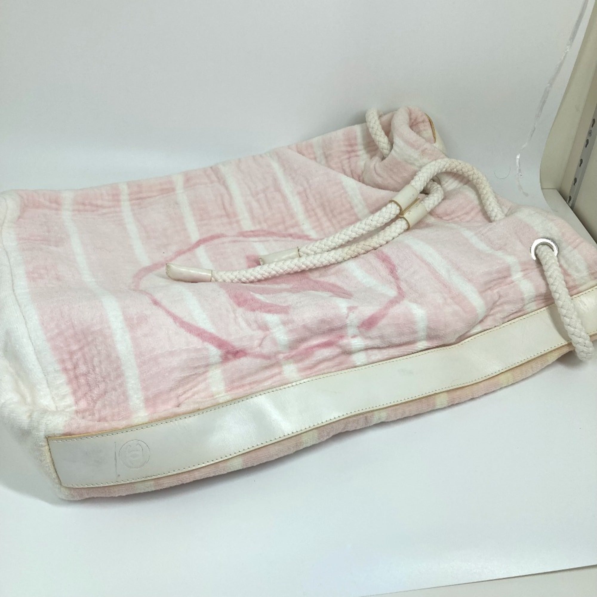 Chanel Pink Cotton Shoulder Bag (Pre-Owned)