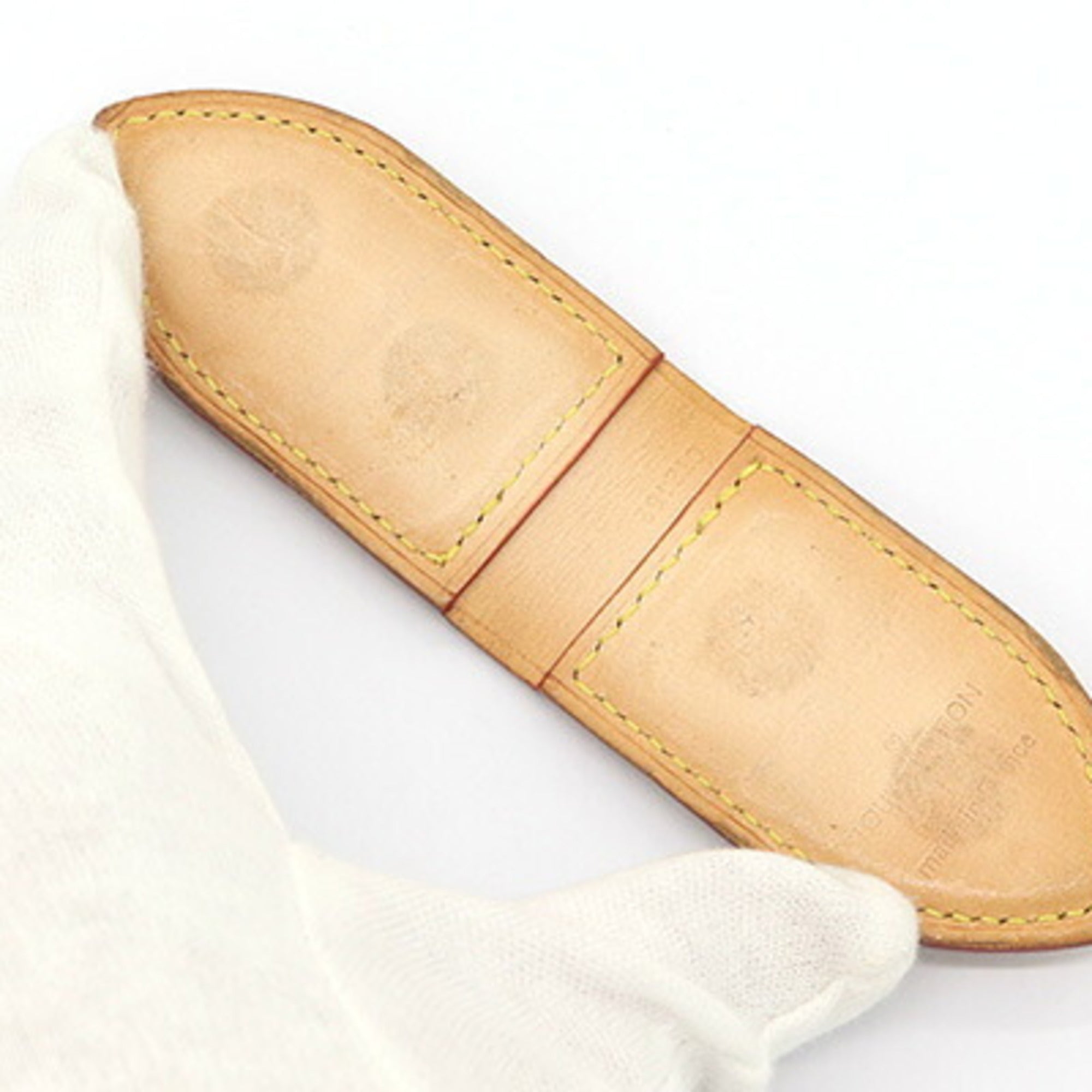 Louis Vuitton Black Natural Money Clip (Pre-Owned)