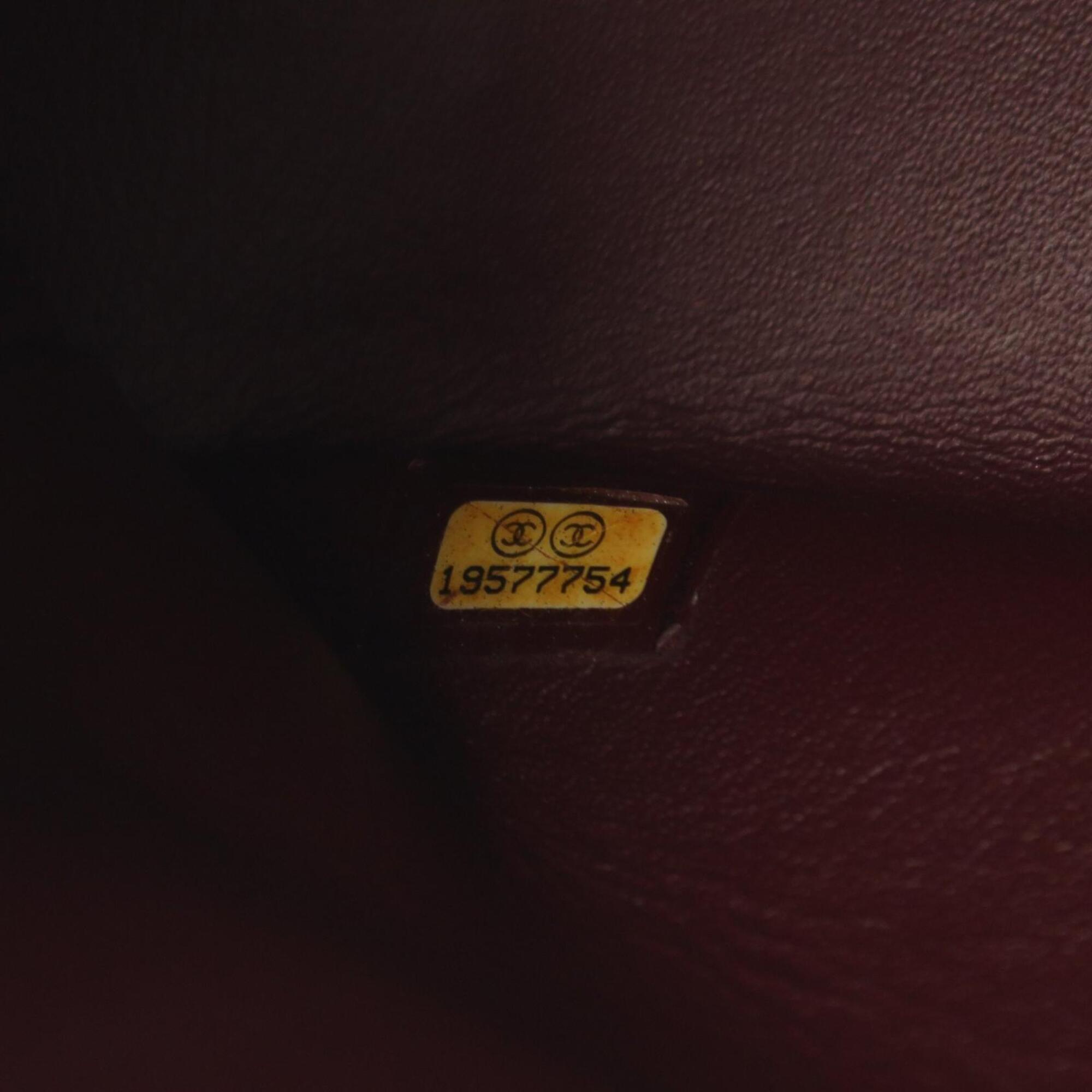 Chanel Black Grained Calfskin Handbag Shoulder Bag (Pre-Owned)