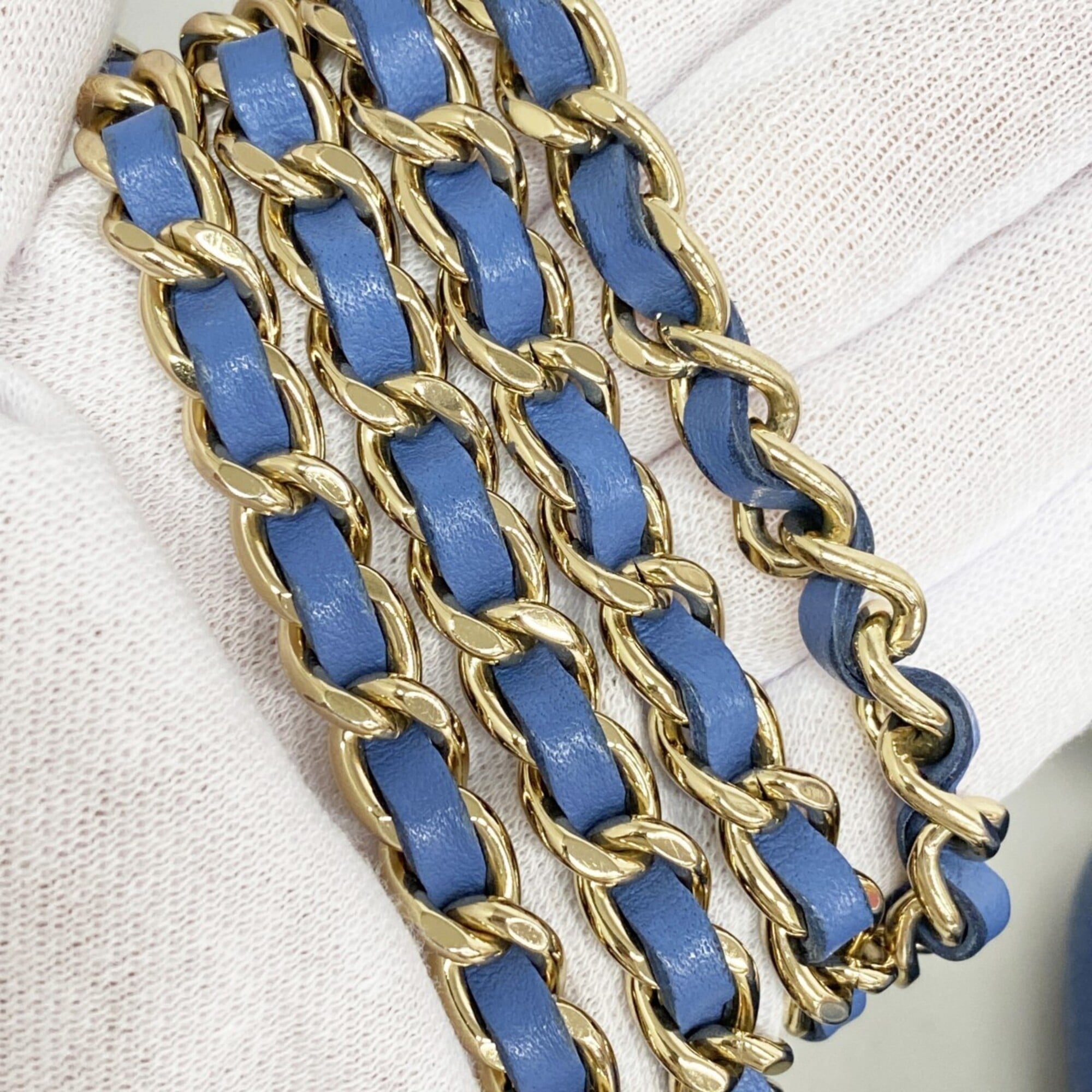 Chanel Blue Grained Calfskin Pochette (Pre-Owned)
