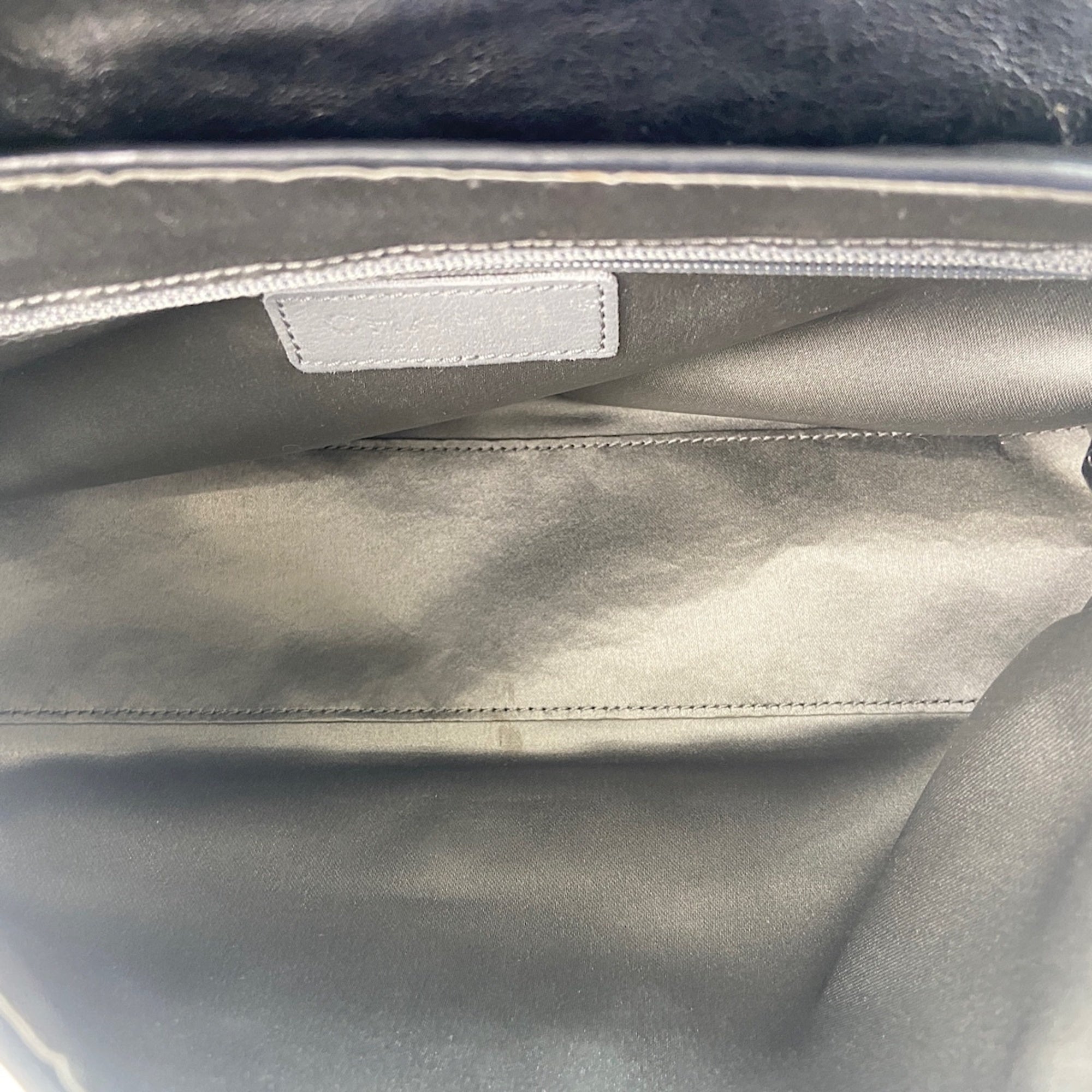 Chanel Black Shoulder Bag (Pre-Owned)