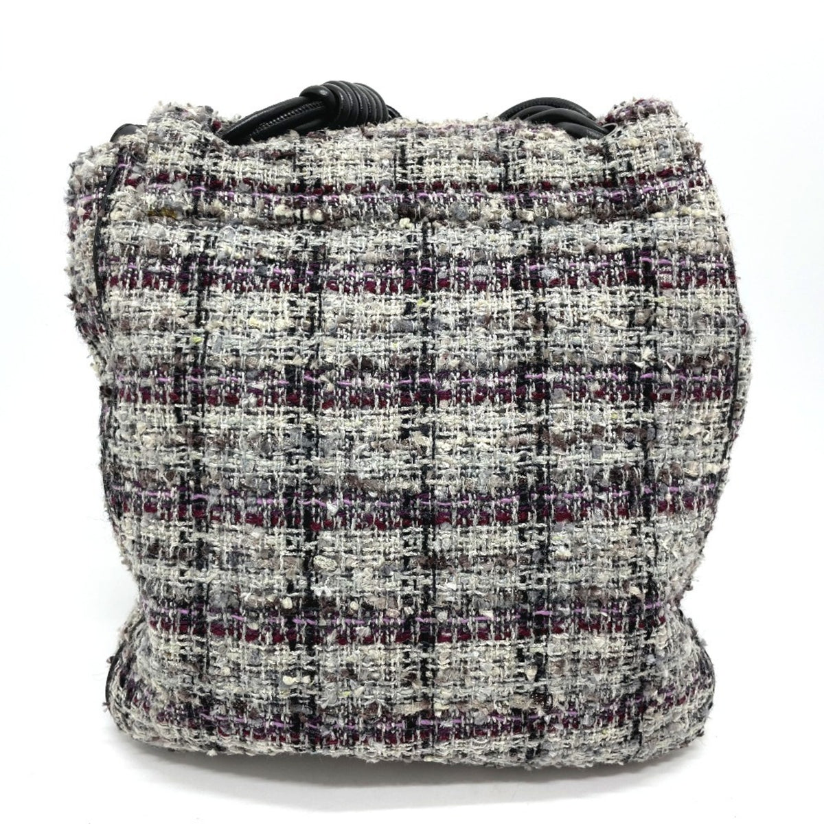 Chanel Gray Tweed Shoulder Bag (Pre-Owned)