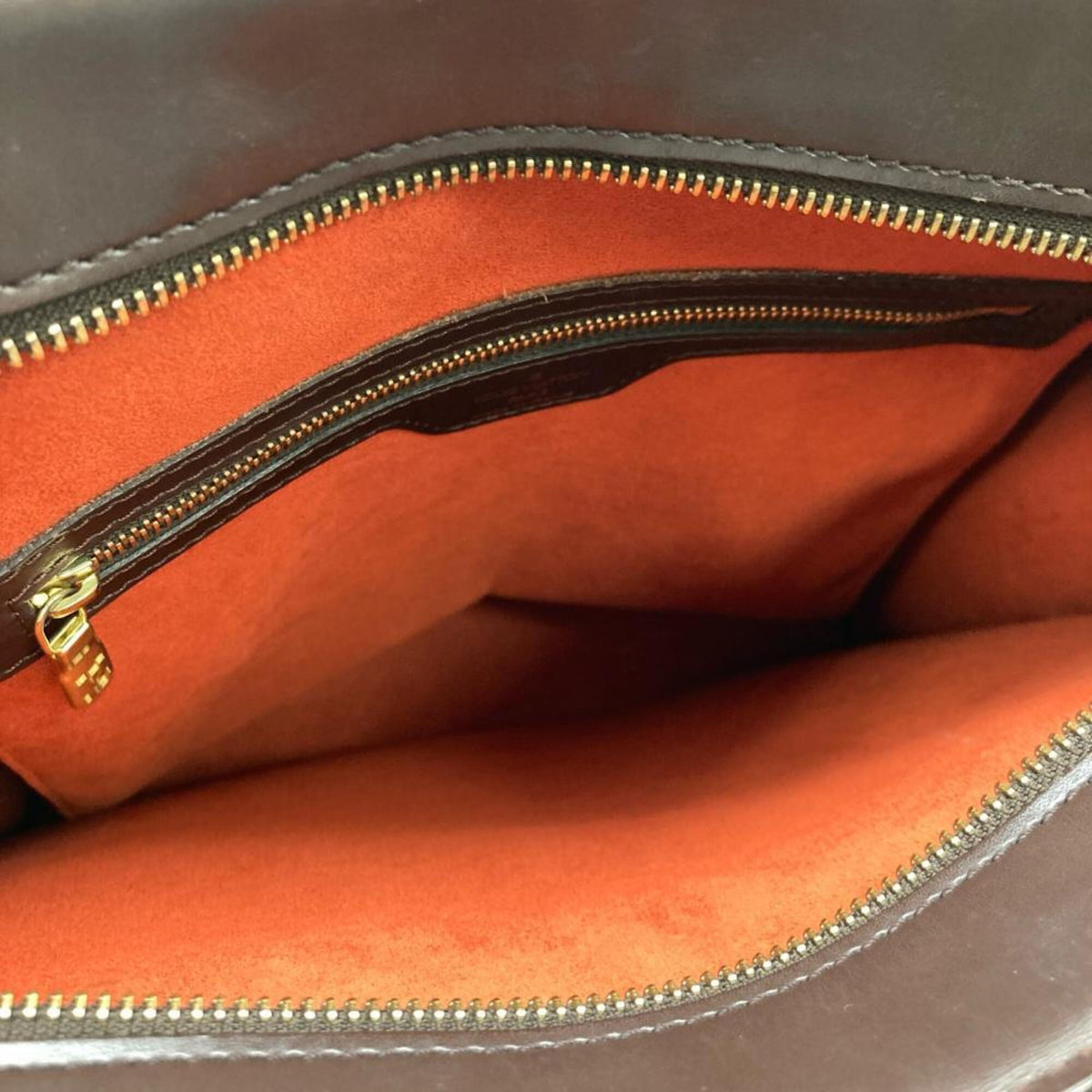 Louis Vuitton Brown Damier Canvas Handbag (Pre-Owned)