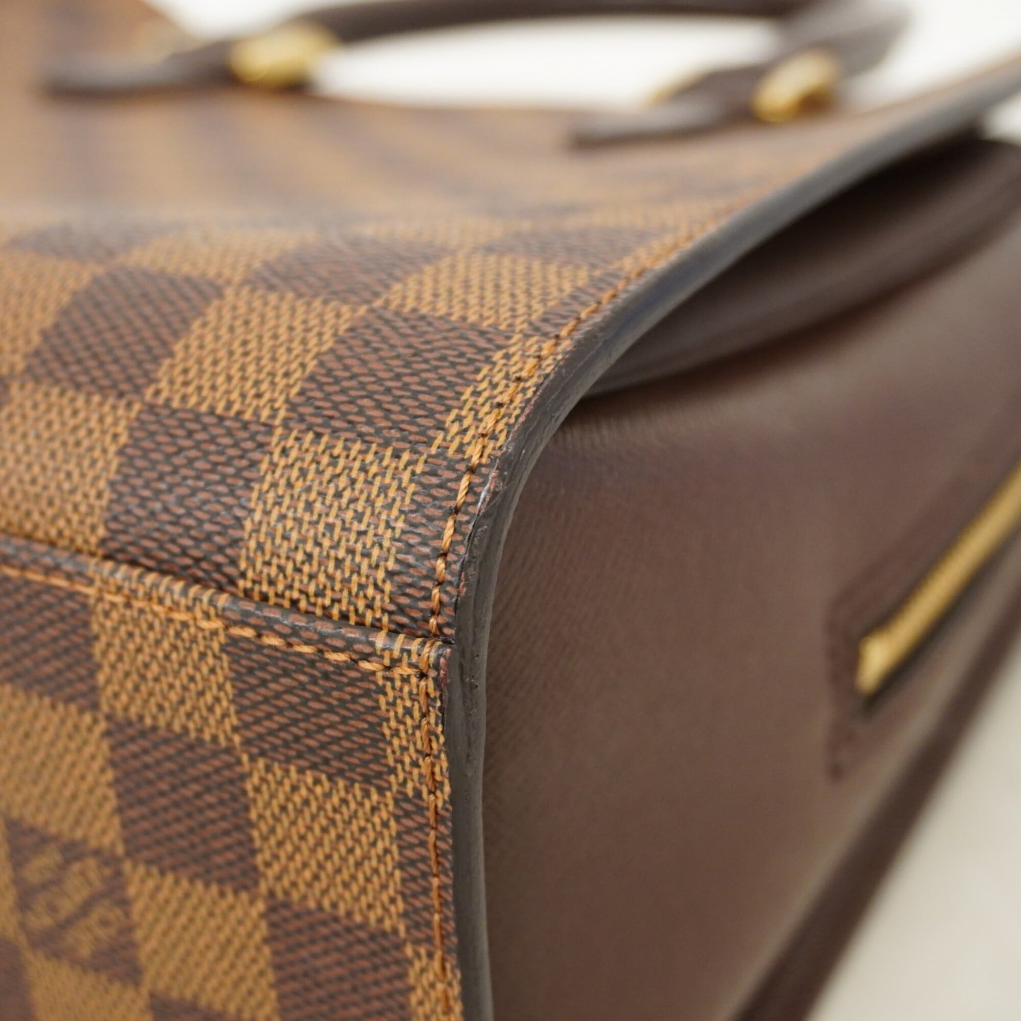 Louis Vuitton Ebene Handbag (Pre-Owned)