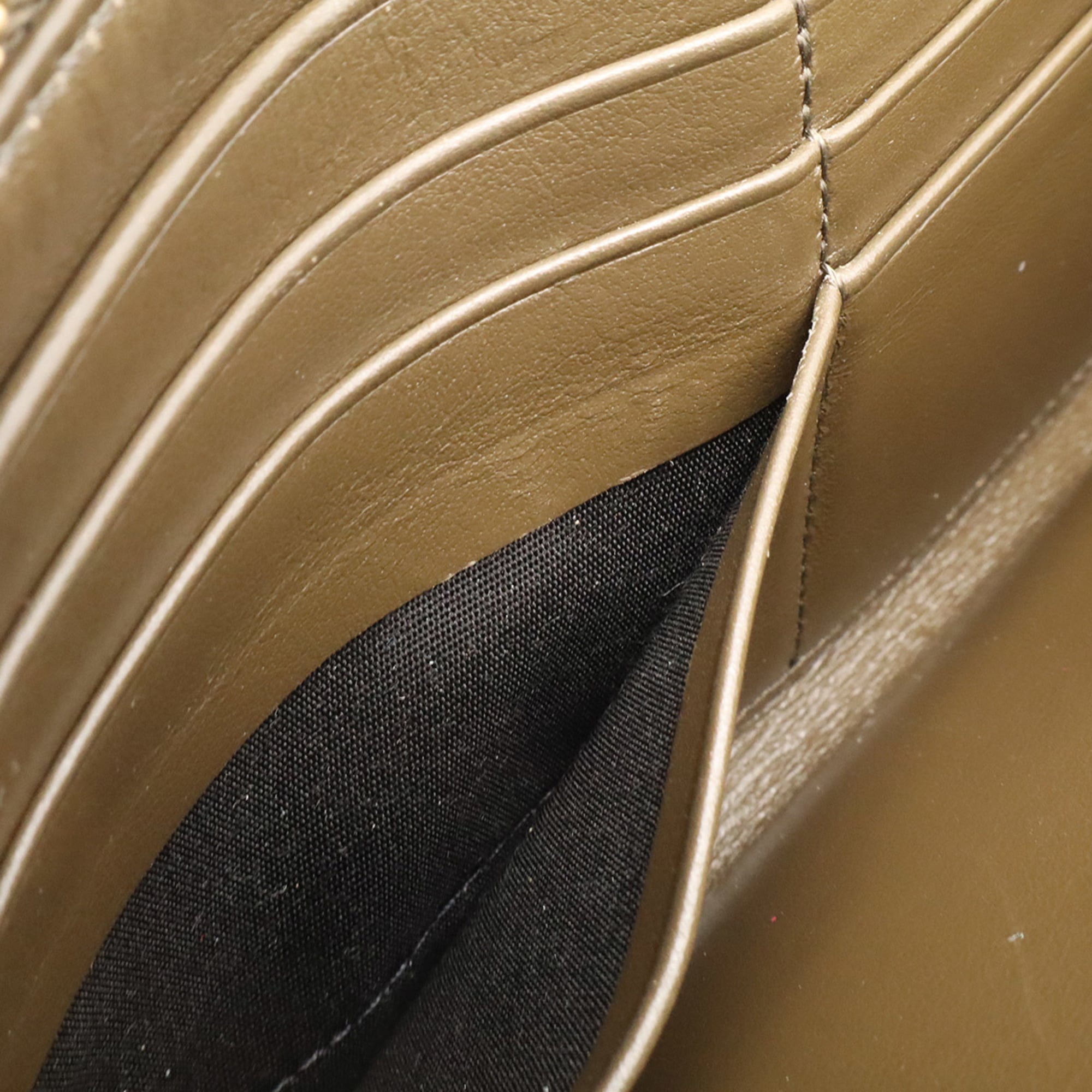 Celine Olive Leather Long Wallet (Bi-Fold) (Pre-Owned)
