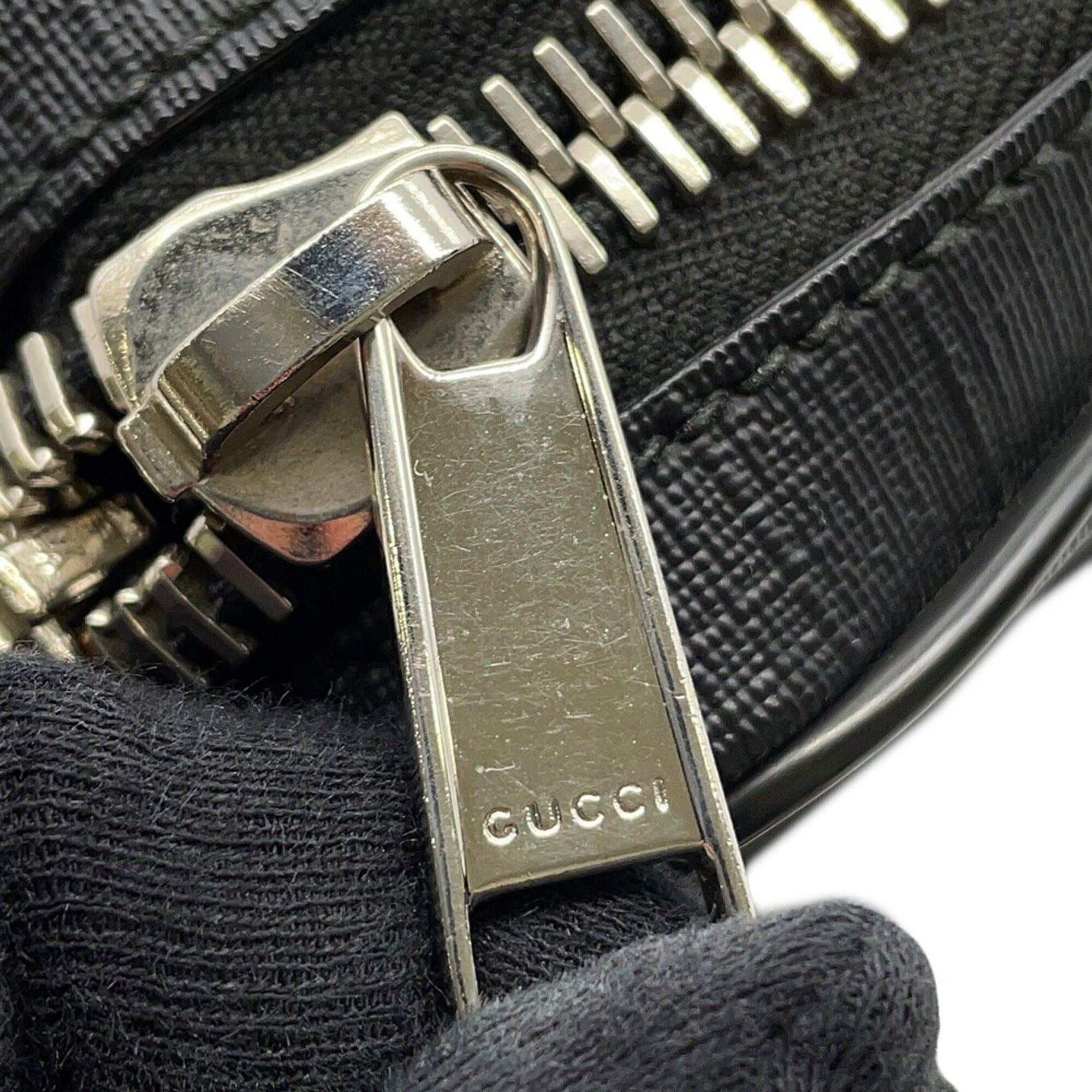 Gucci Black Gg Supreme Leather Handbag Sling Bag (Pre-Owned)