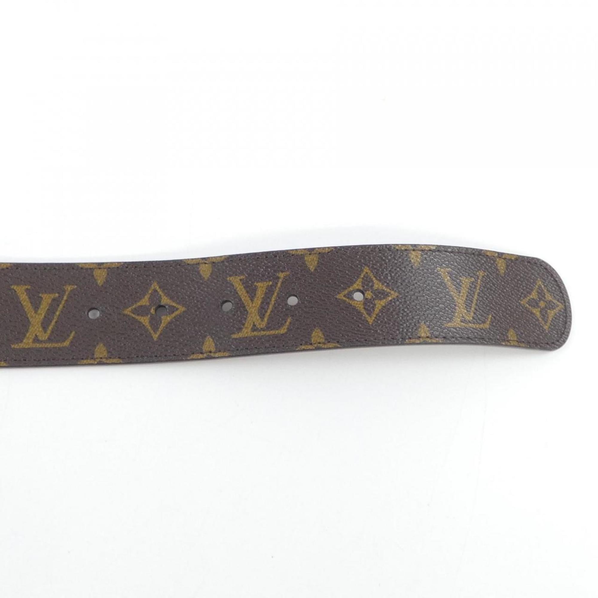 Louis Vuitton Brown Coated Canvas Fanny Pack Pochette (Pre-Owned)