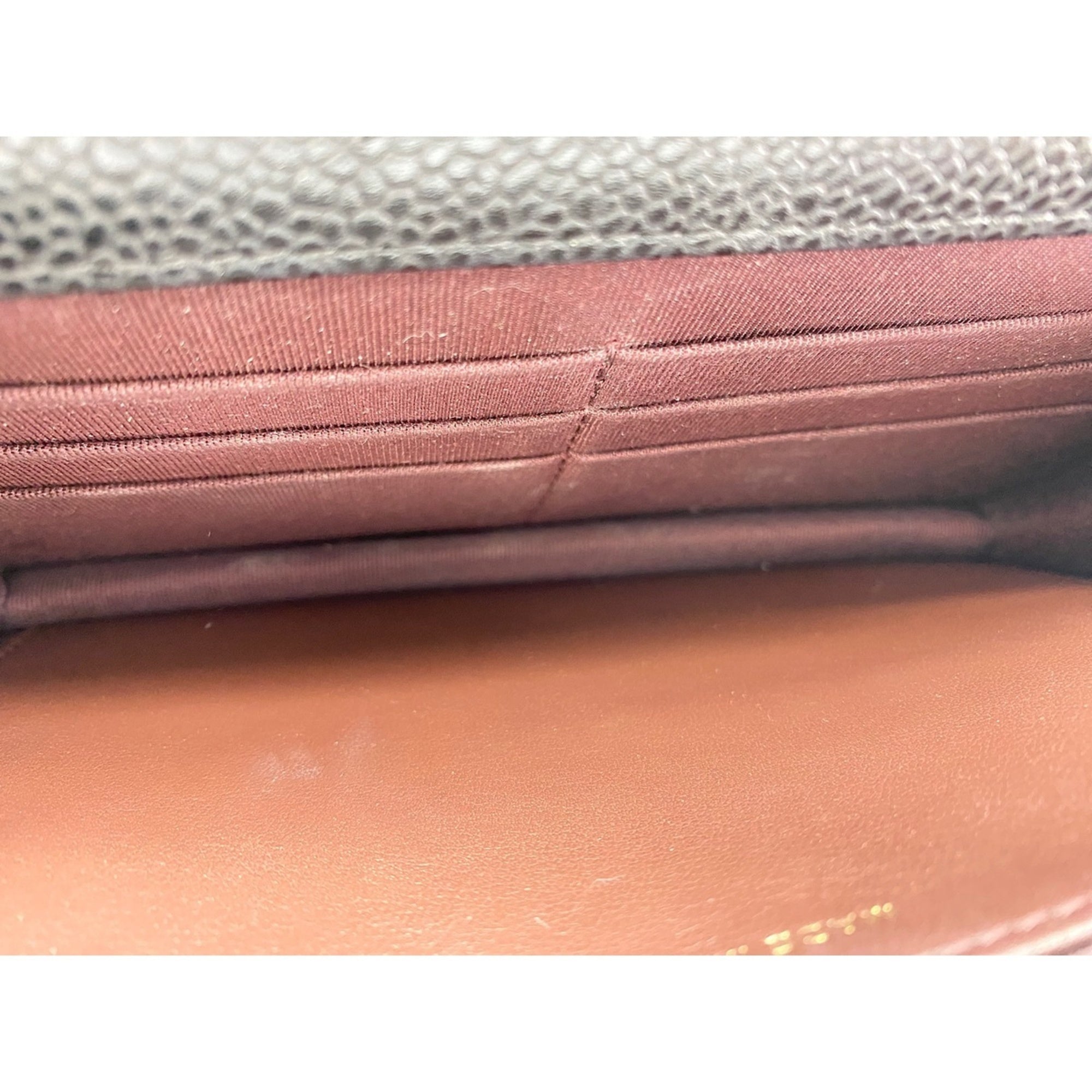 Chanel Black Shoulder Bag (Pre-Owned)