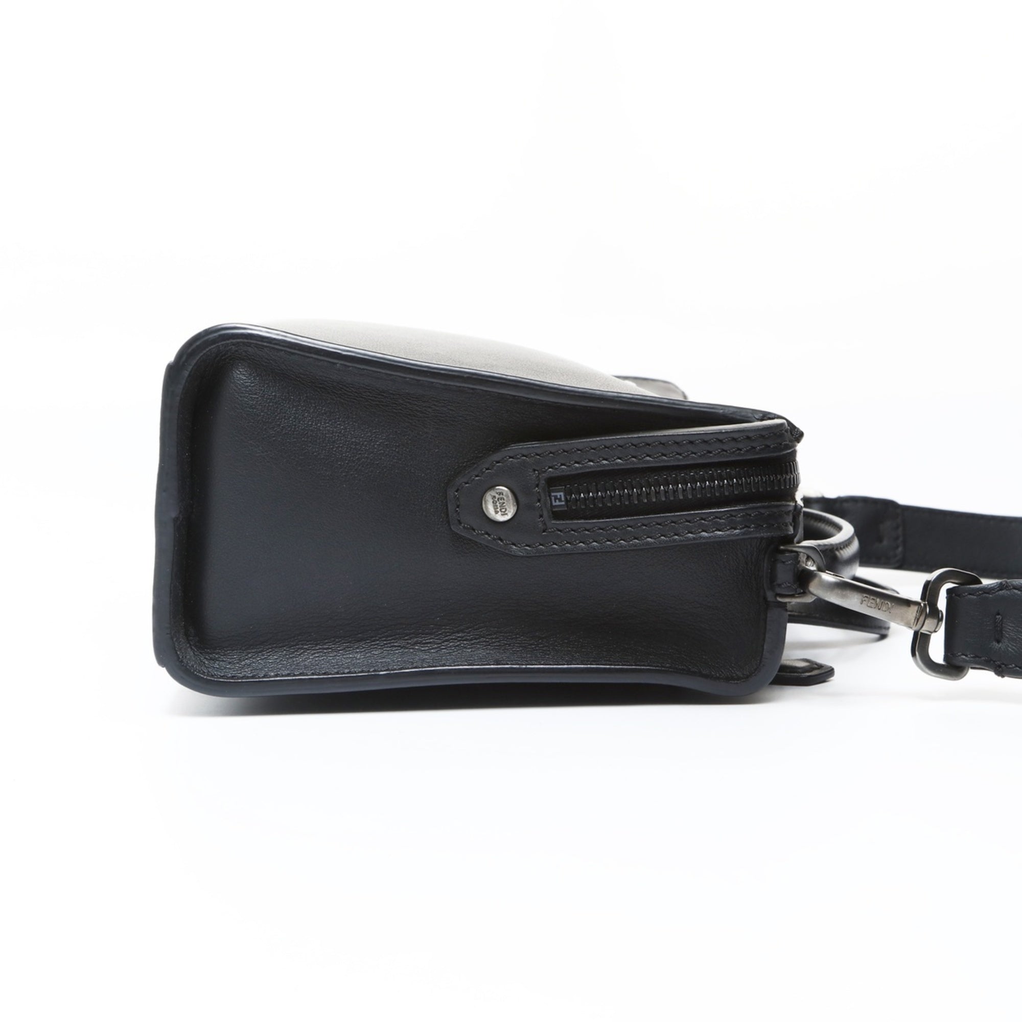 Fendi Black Shoulder Bag (Pre-Owned)
