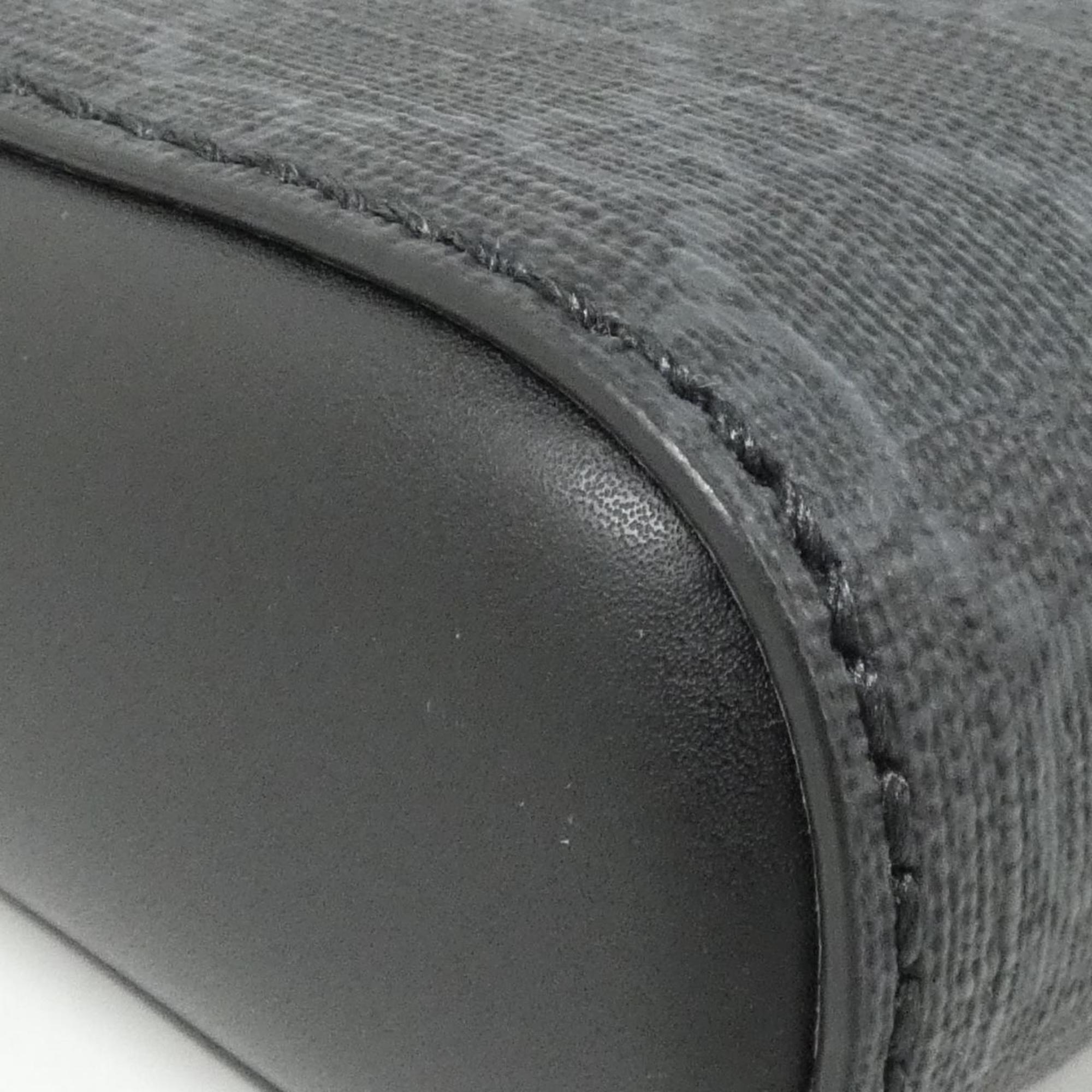 Gucci Black Gg Supreme Shoulder Bag (Pre-Owned)